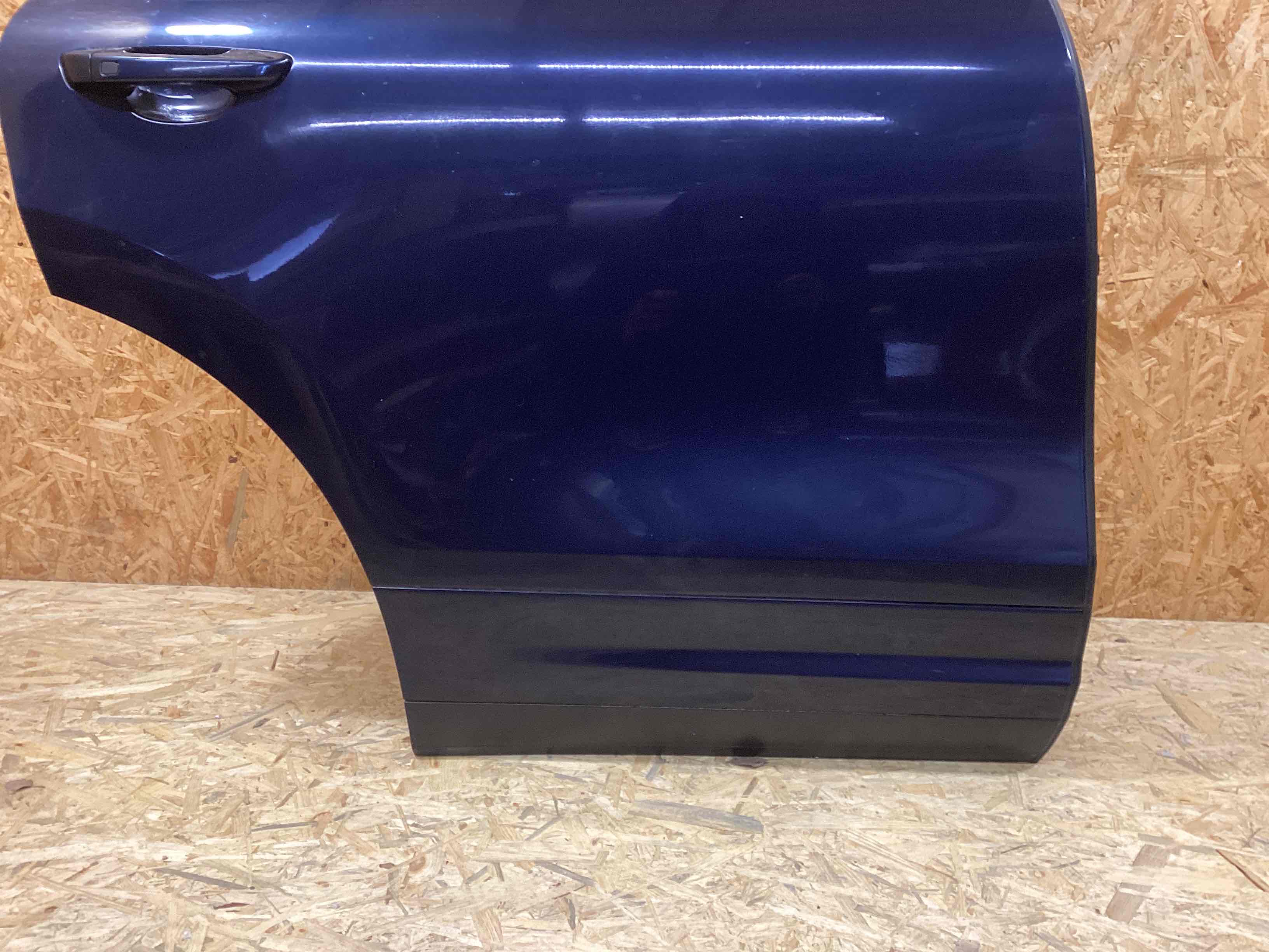 Дверь задняя правая Porsche Cayenne 130126-102