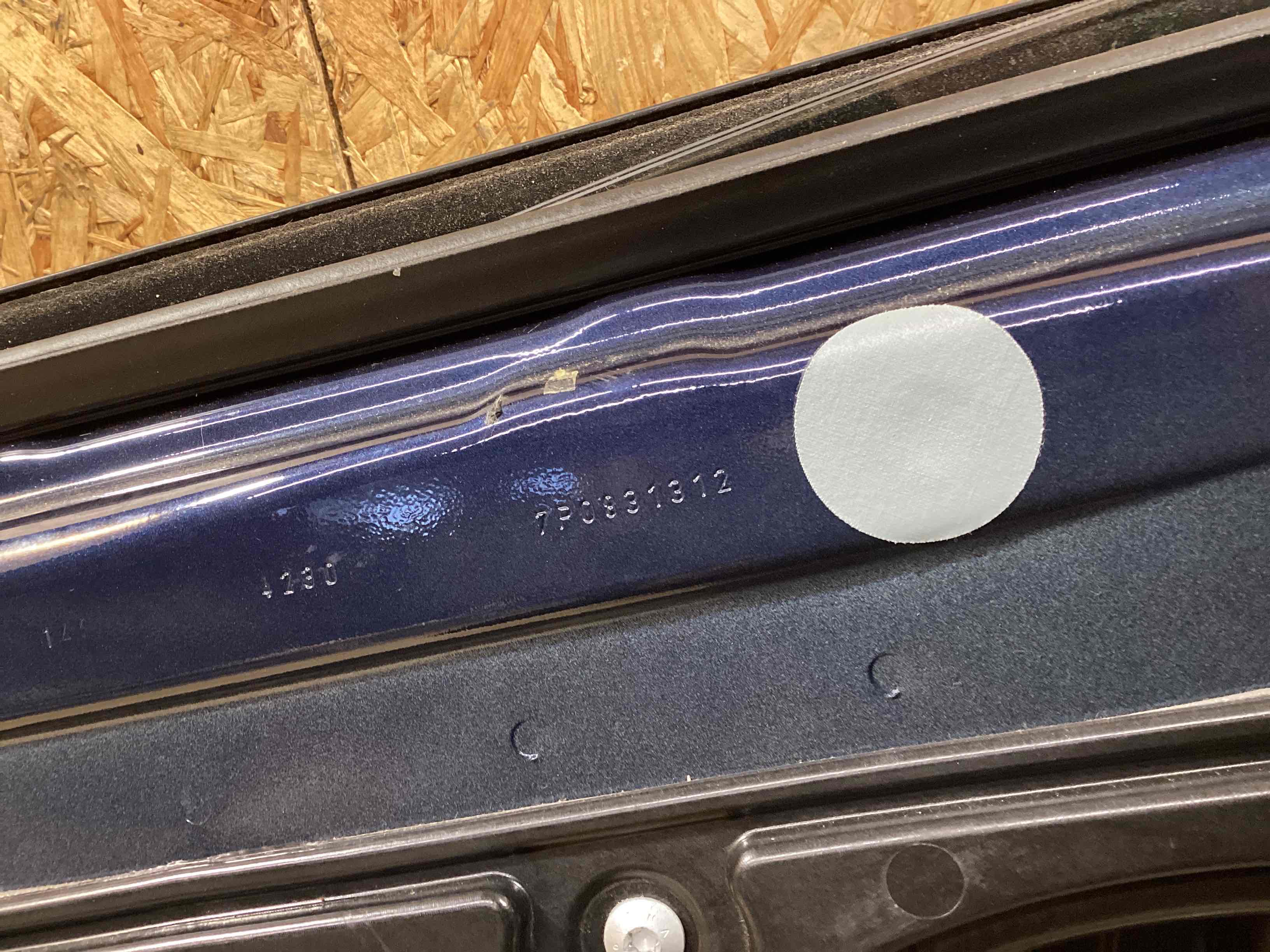 Дверь передняя правая Porsche Cayenne 130126-105