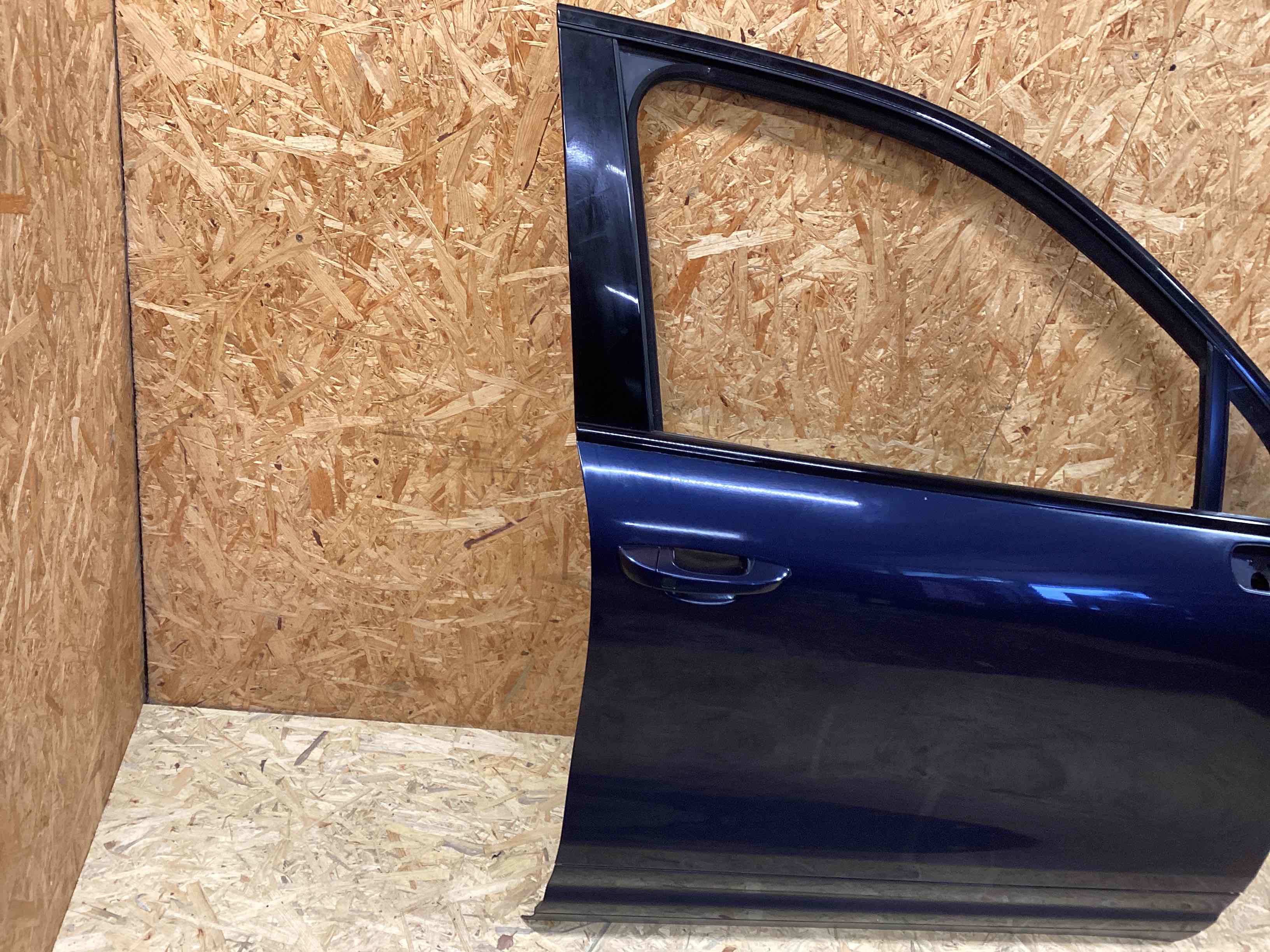 Дверь передняя правая Porsche Cayenne 130126-105