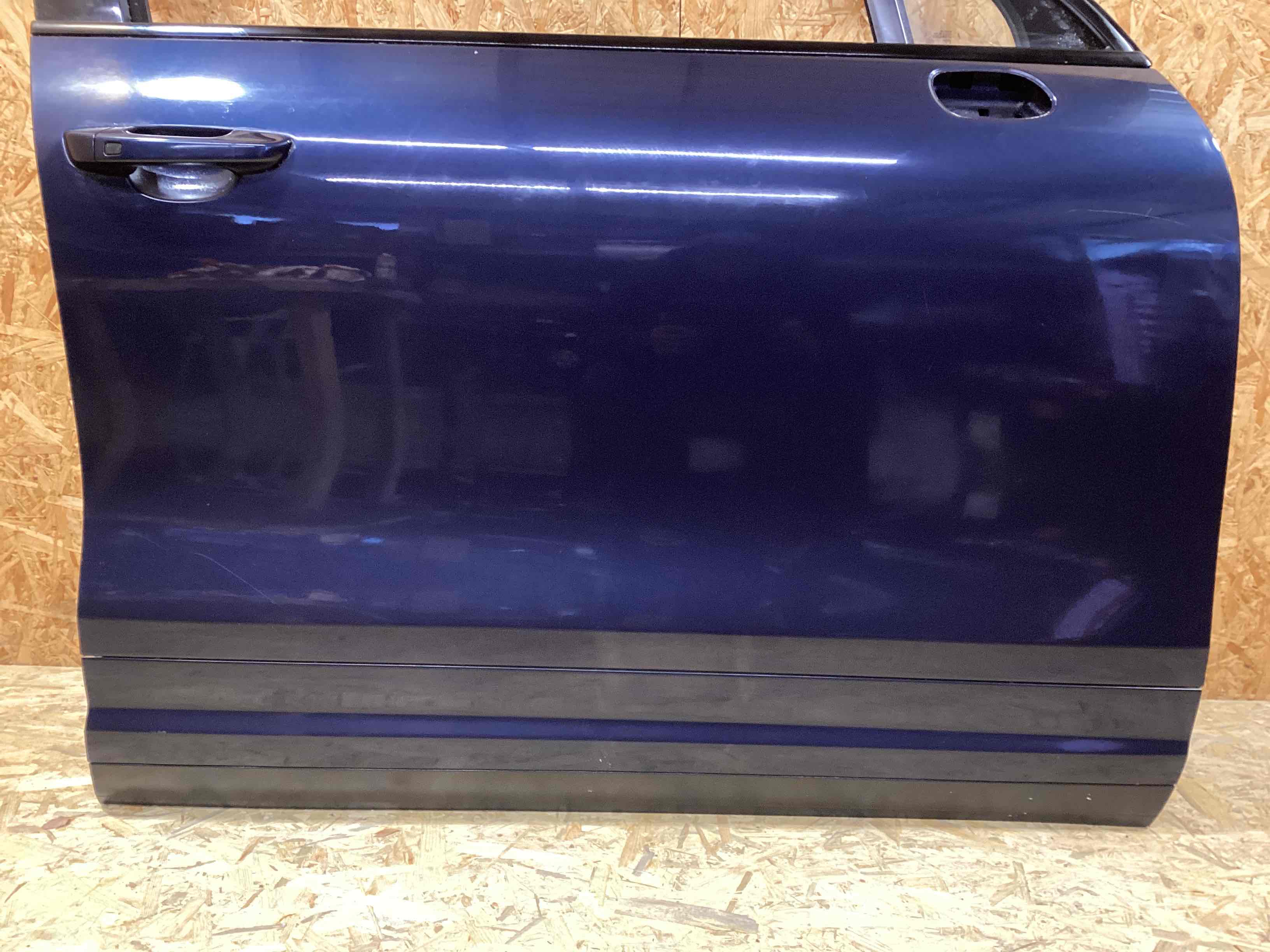 Дверь передняя правая Porsche Cayenne 130126-105