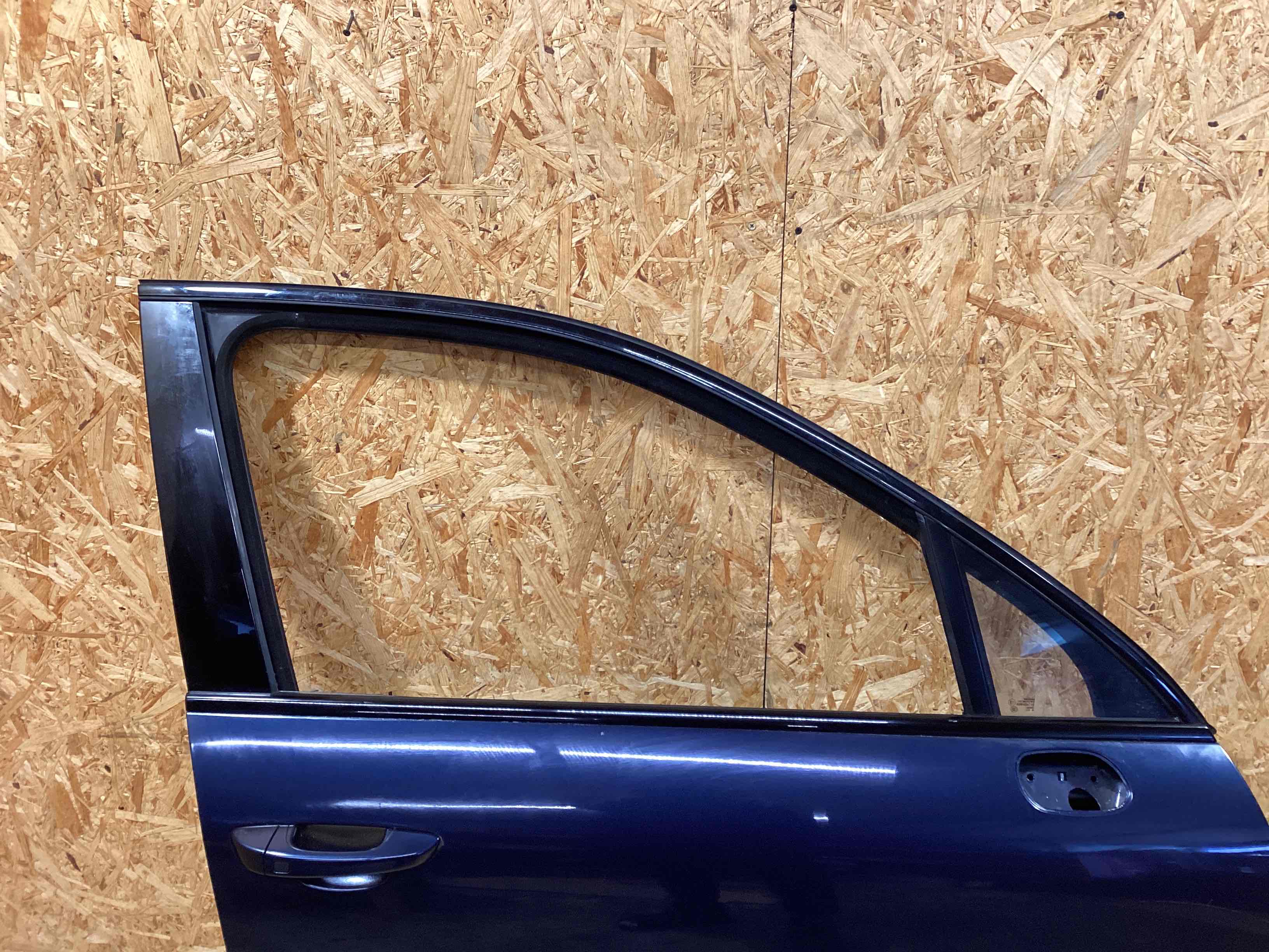 Дверь передняя правая Porsche Cayenne 130126-105