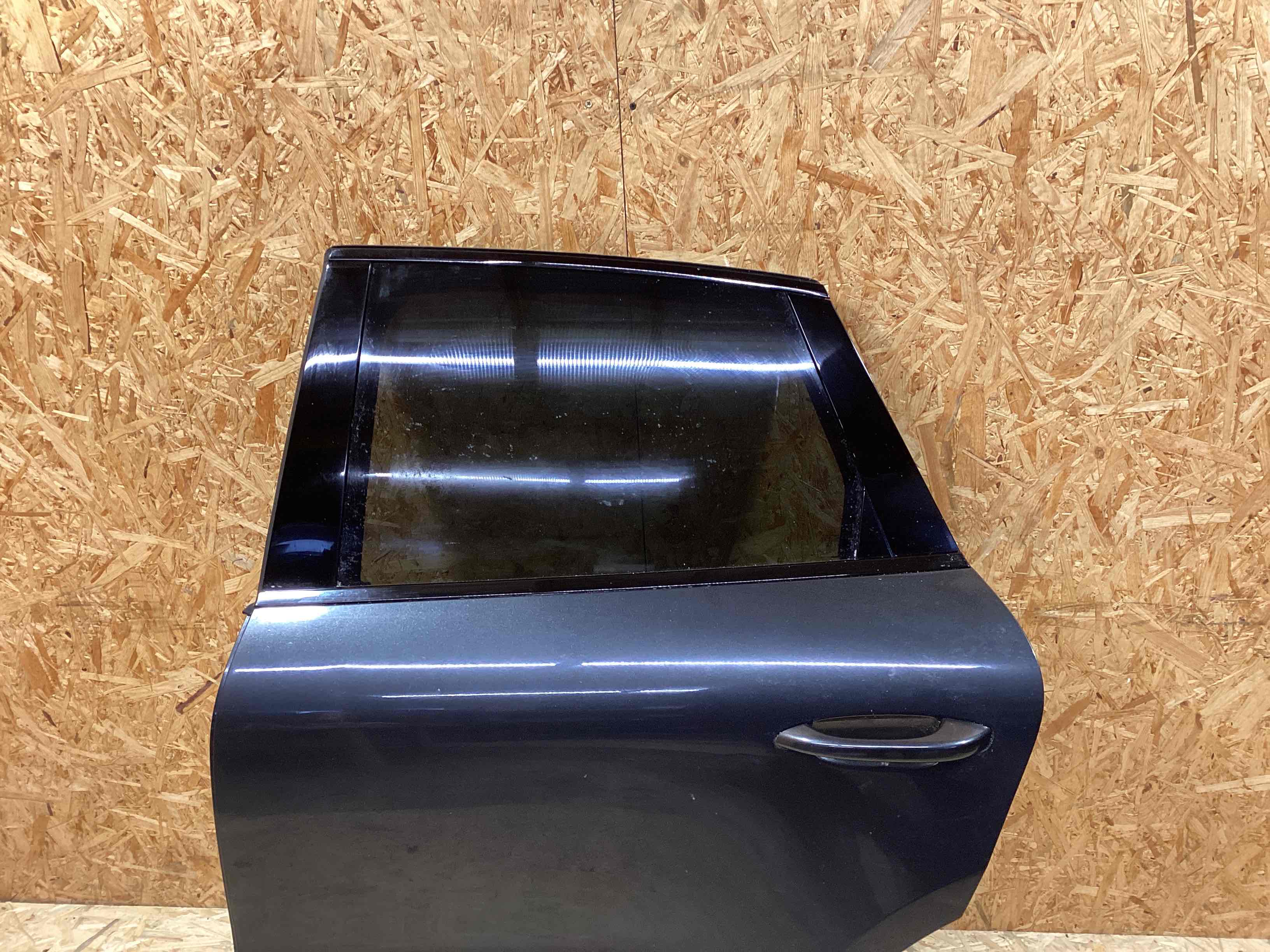 Дверь задняя левая Porsche Macan 130126-106