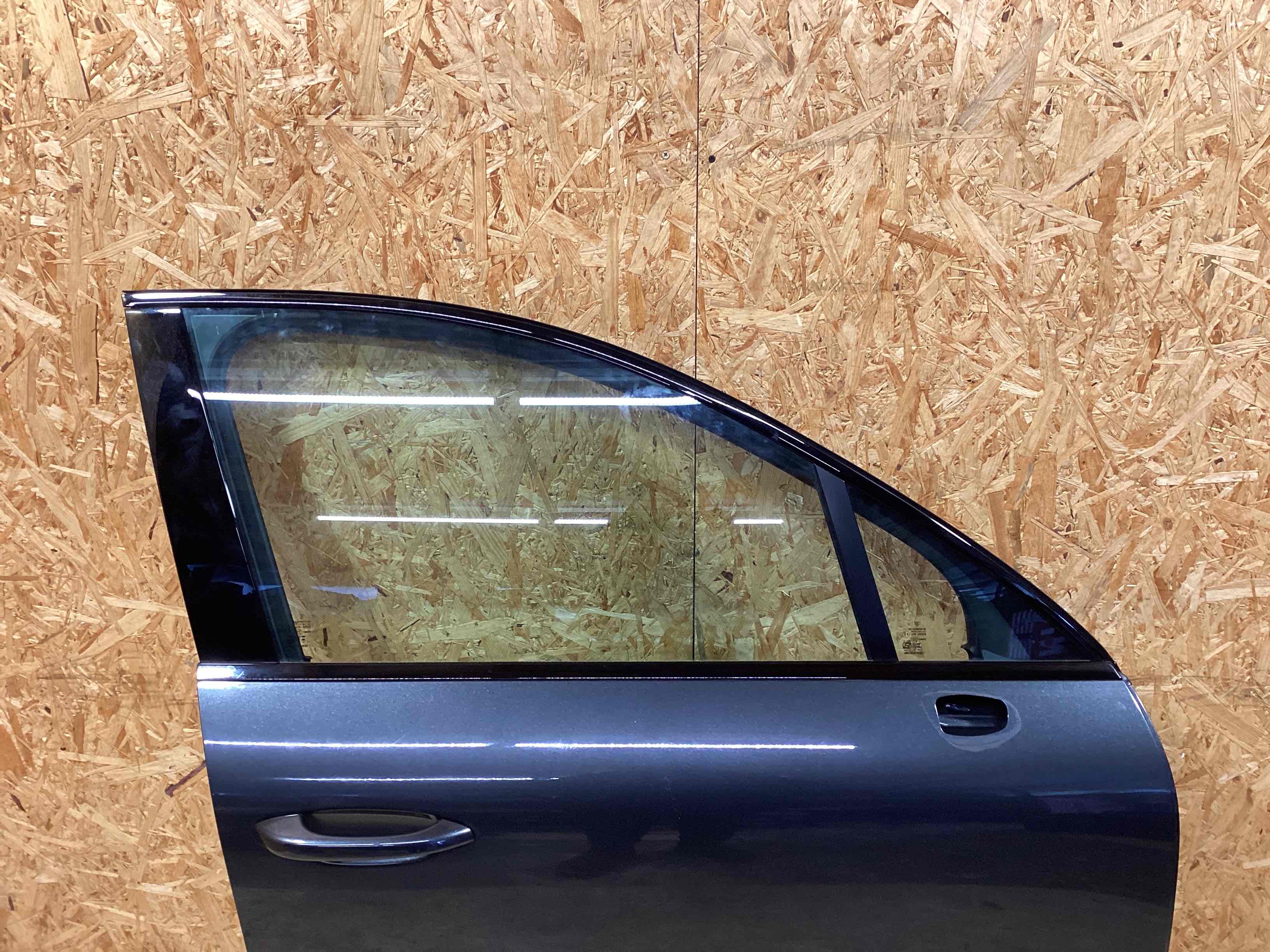 Дверь передняя правая Porsche Macan 130126-108