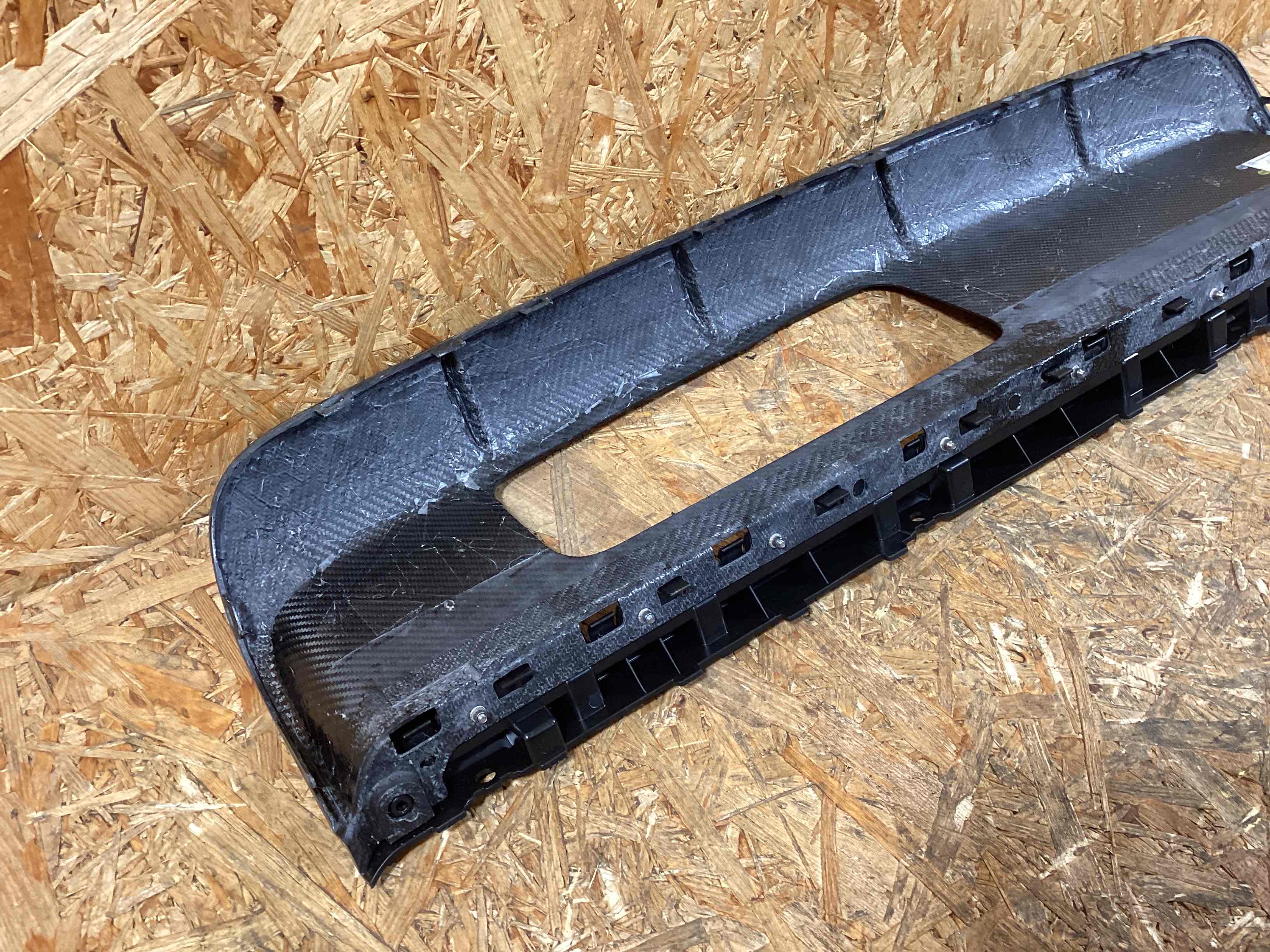 Заглушка, вставка (решетка) в бампер Porsche Cayenne 130226-106