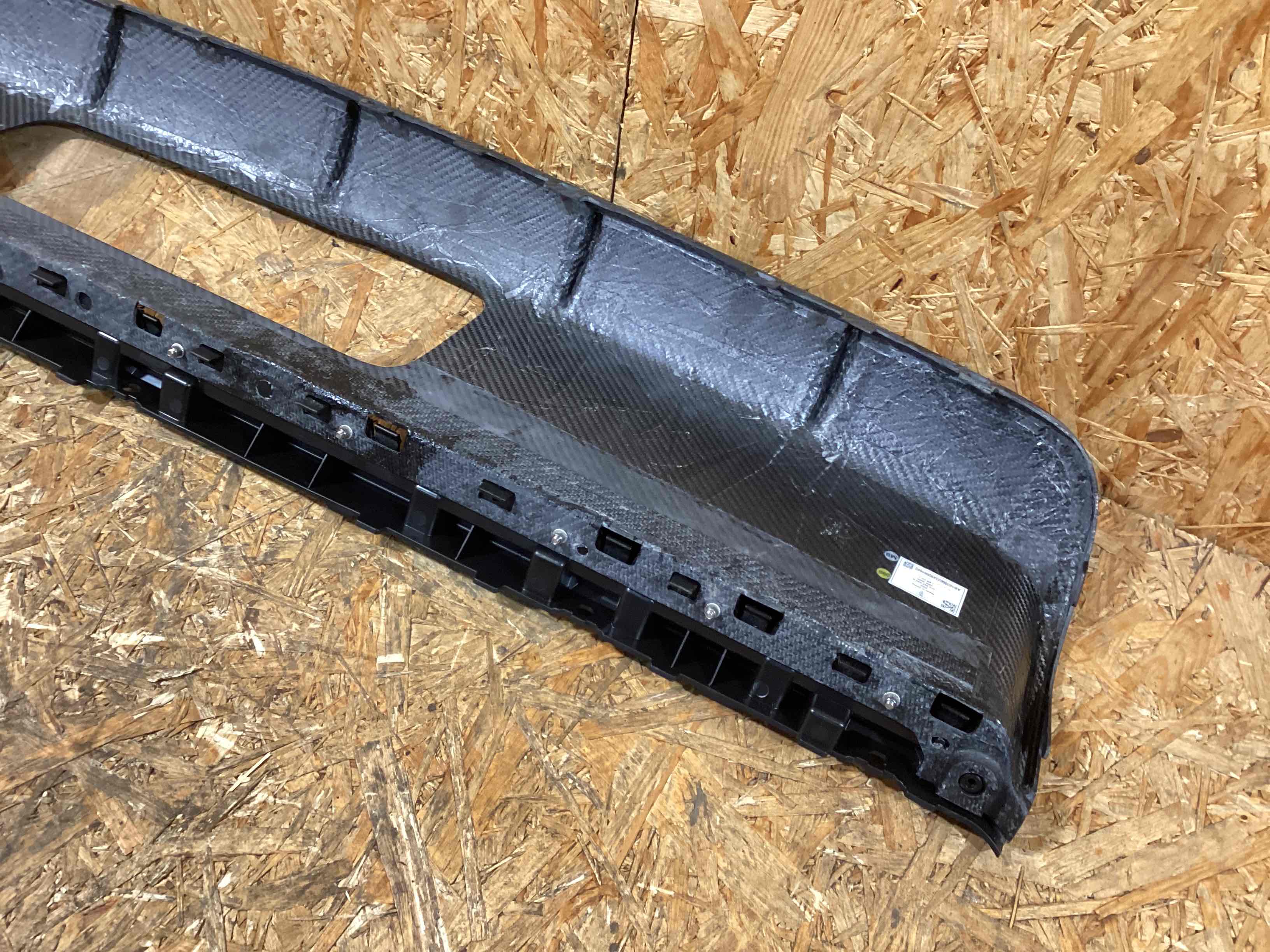 Заглушка, вставка (решетка) в бампер Porsche Cayenne 130226-106