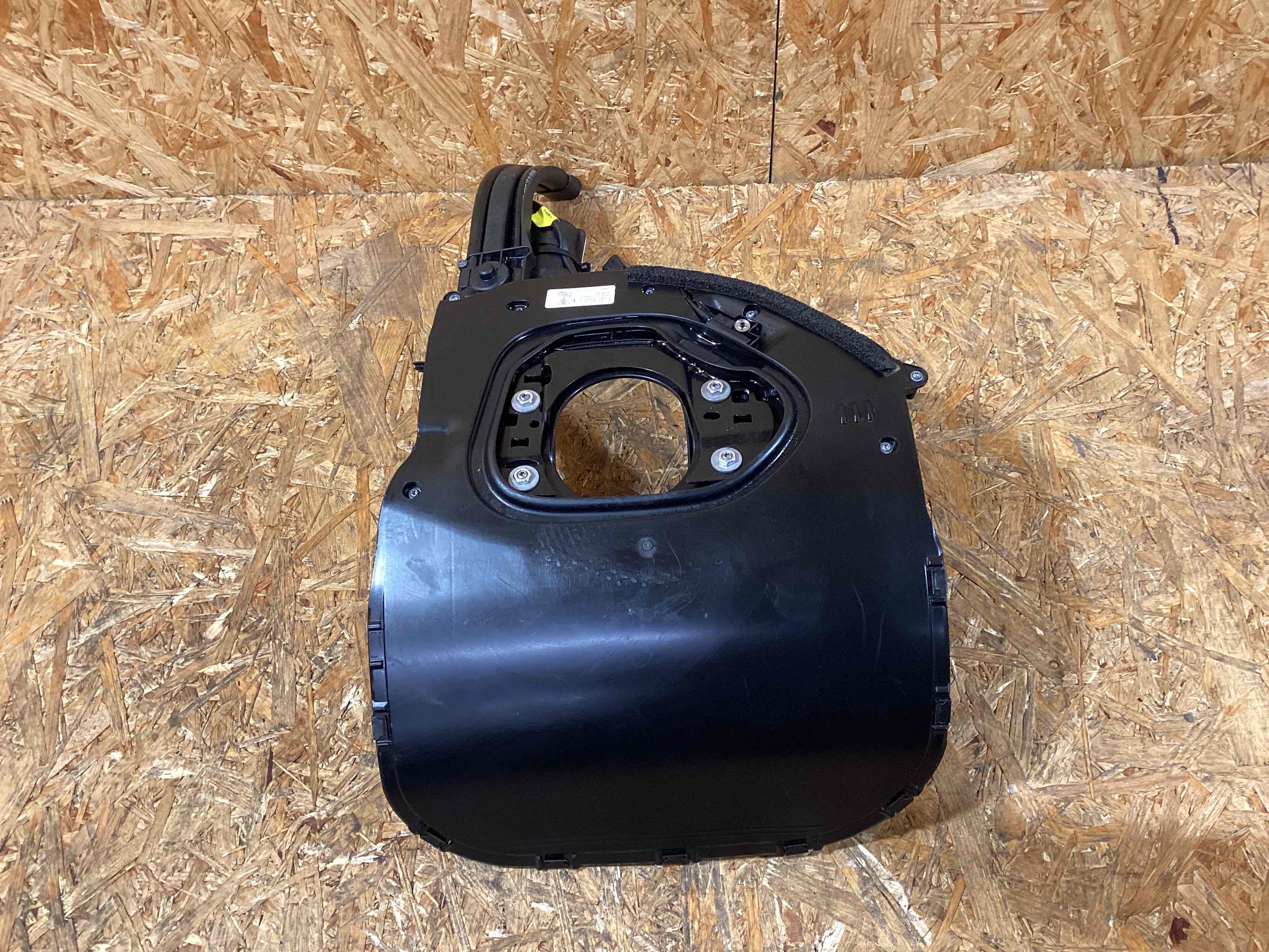 Аккумуляторная батарея, конвертор, проводка, крепление и др. Porsche Taycan 130226-111