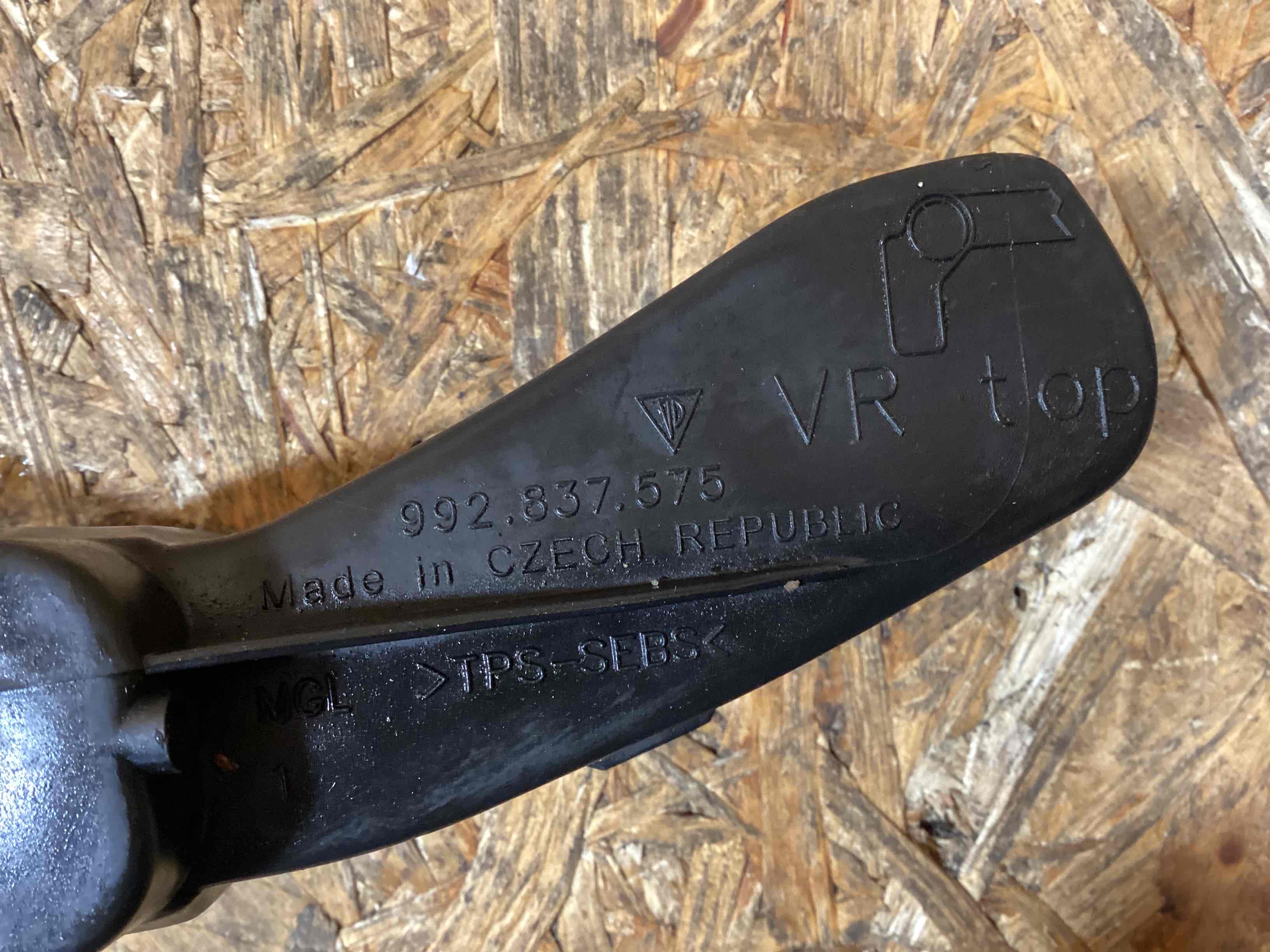 Ограничитель открывания двери Porsche 911 130226-113