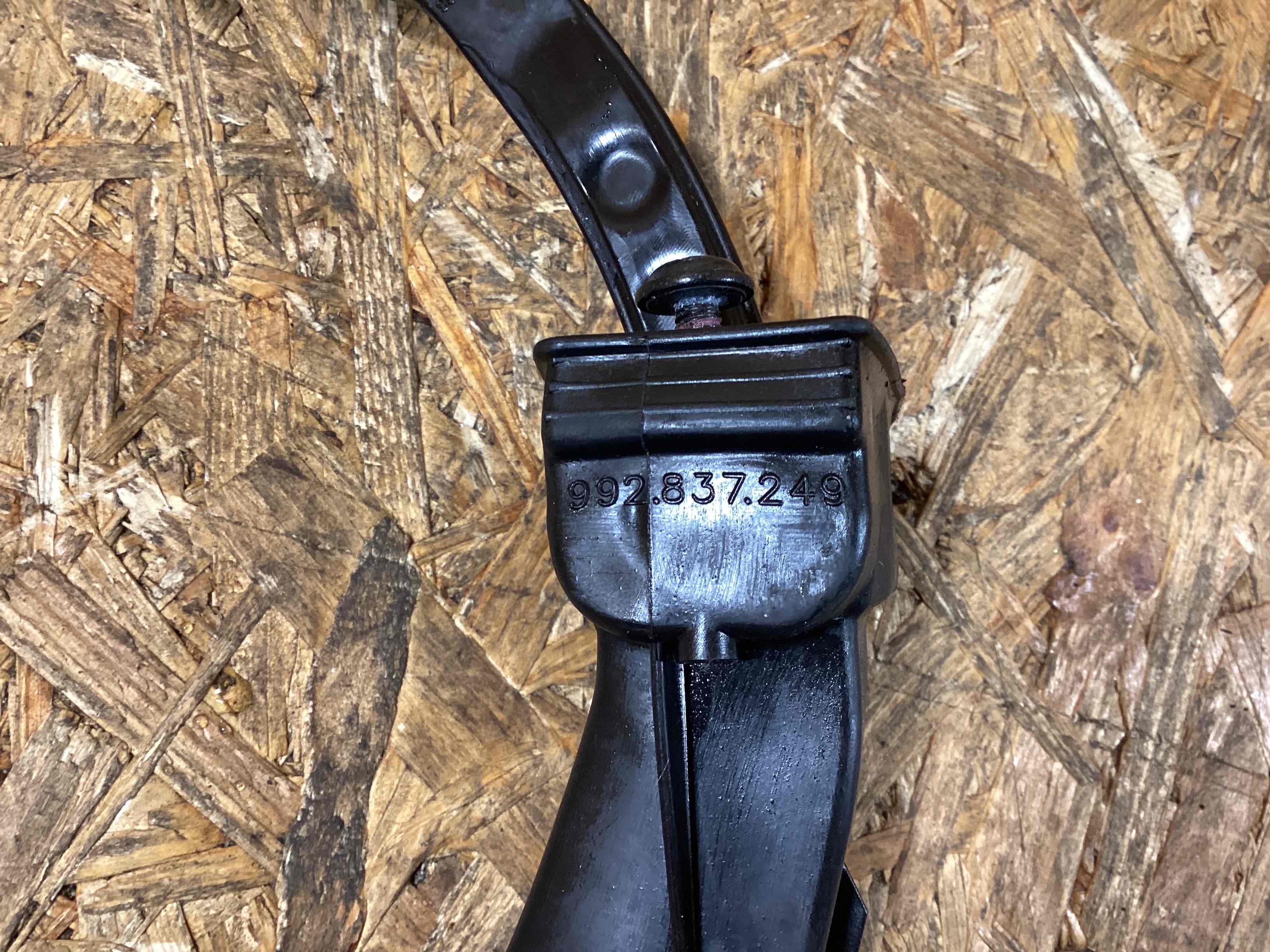 Ограничитель открывания двери Porsche 911 130226-113