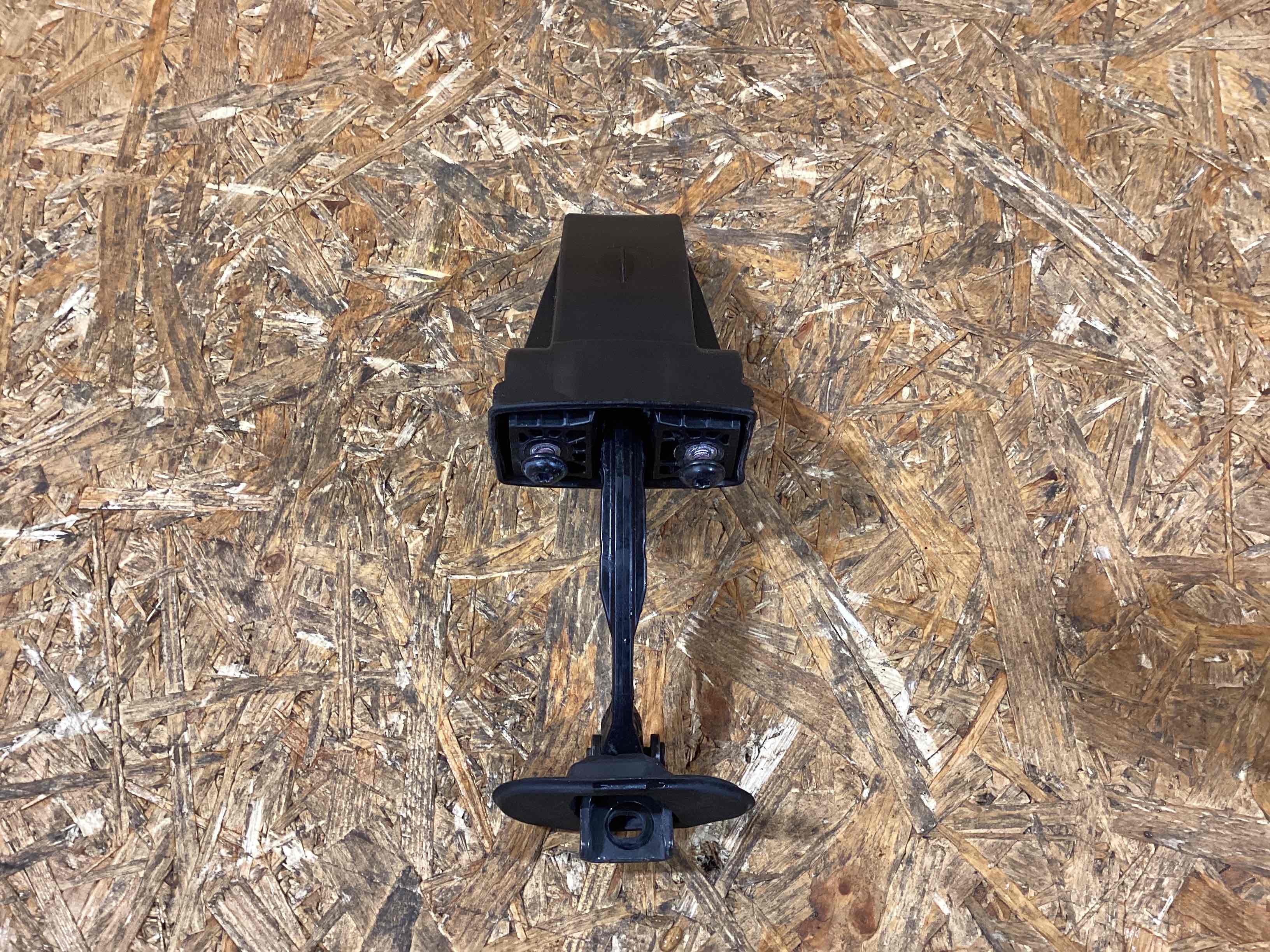 Ограничитель открывания двери Porsche 911 130226-113