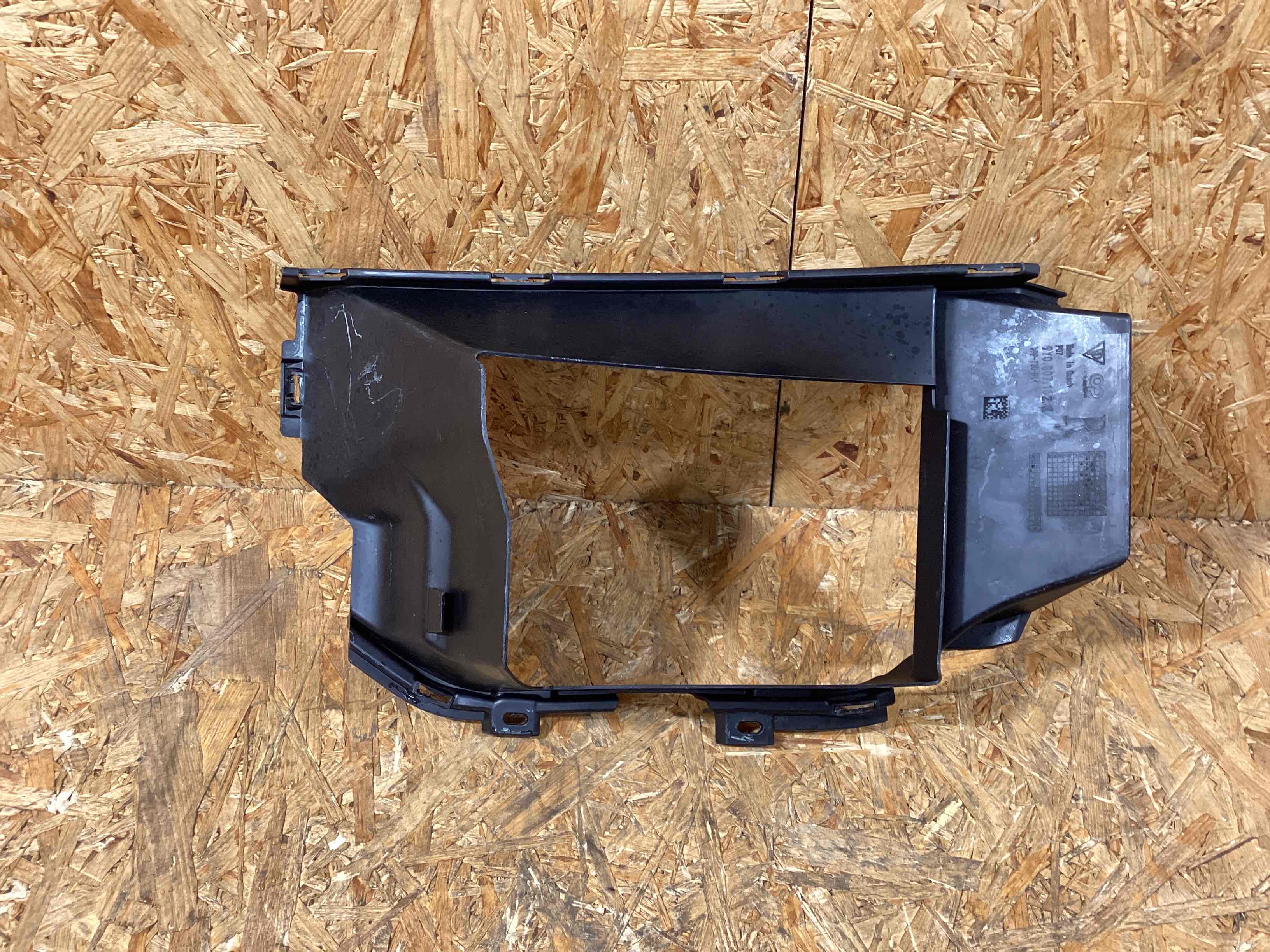 Воздуховод Porsche Cayenne 130226-115