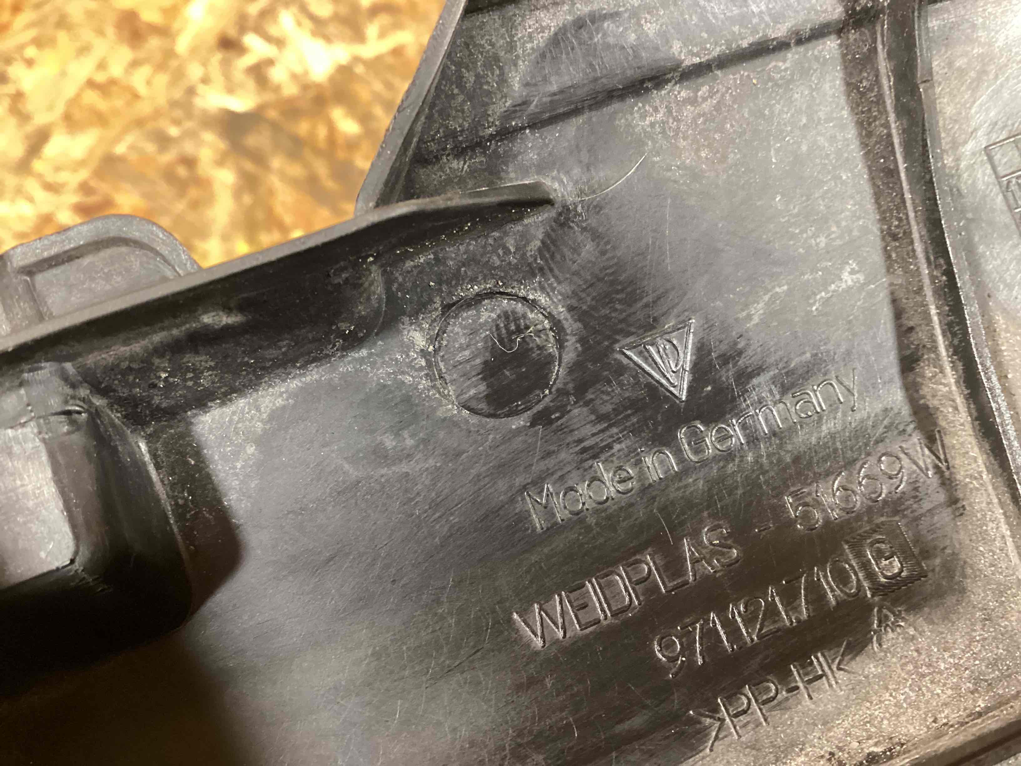 Воздуховод Porsche Panamera 130226-118