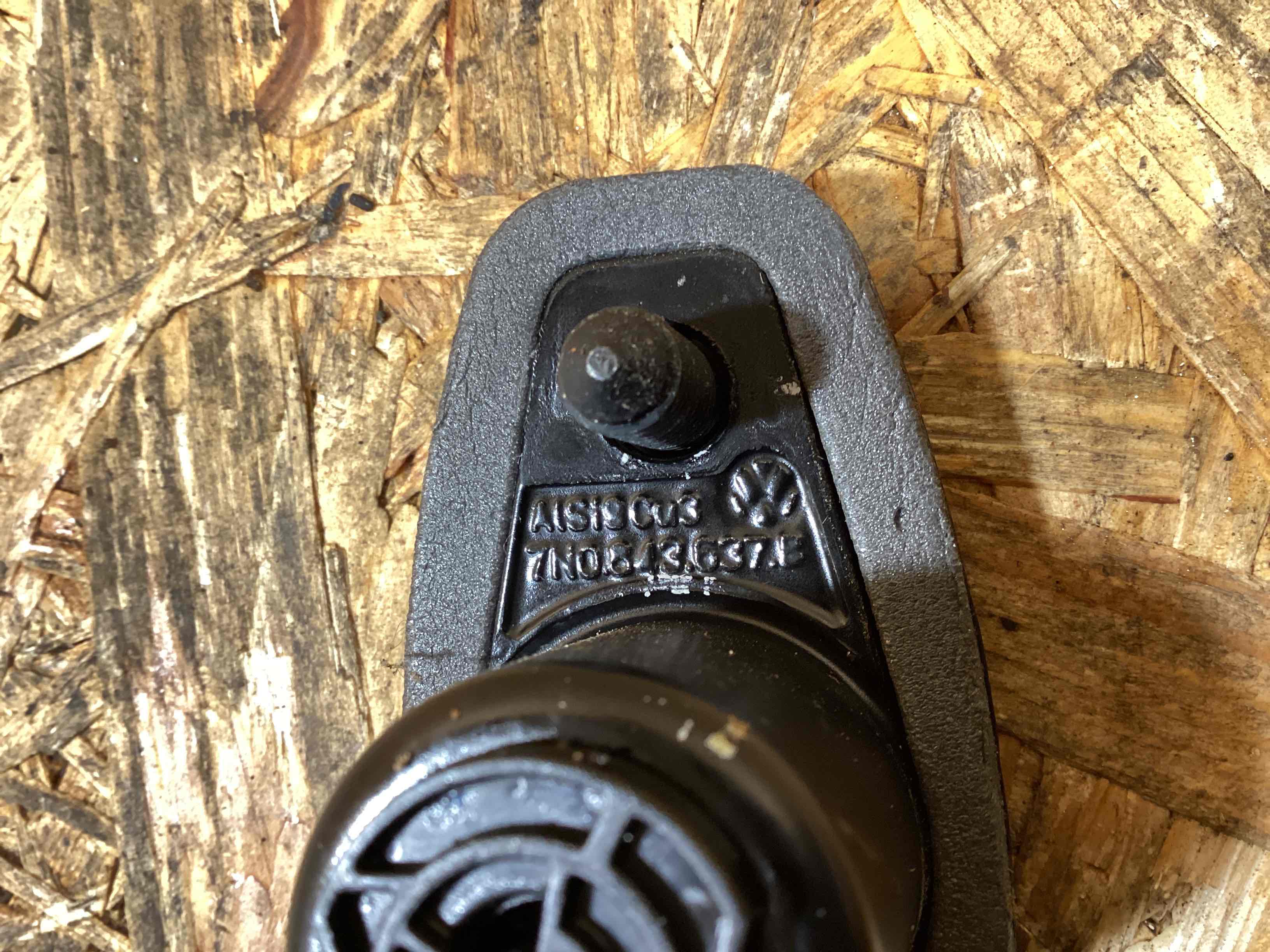 Крепление, кронштейн Porsche Macan 130226-120