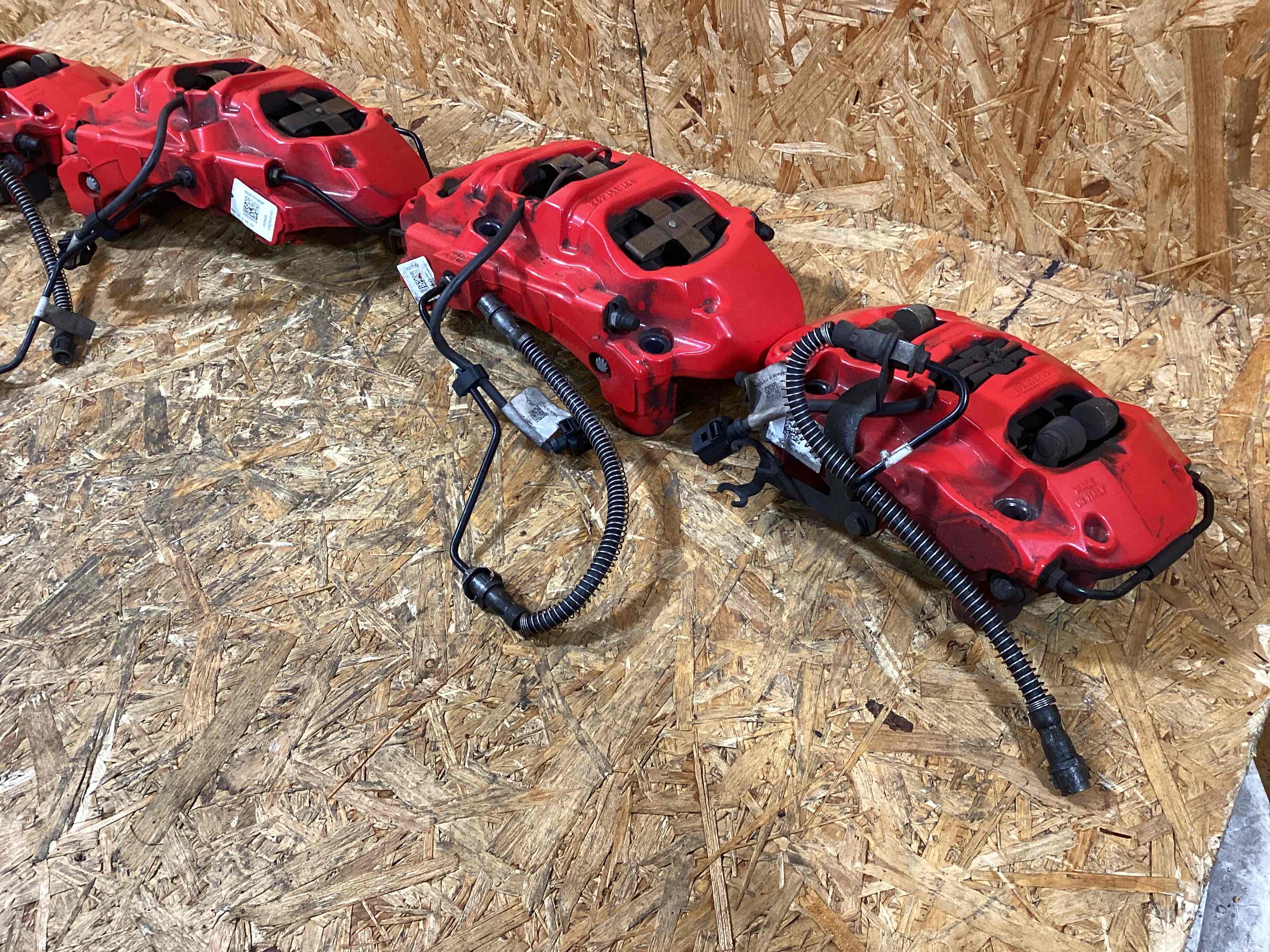 Суппорт передний левый Porsche 911 130226-123