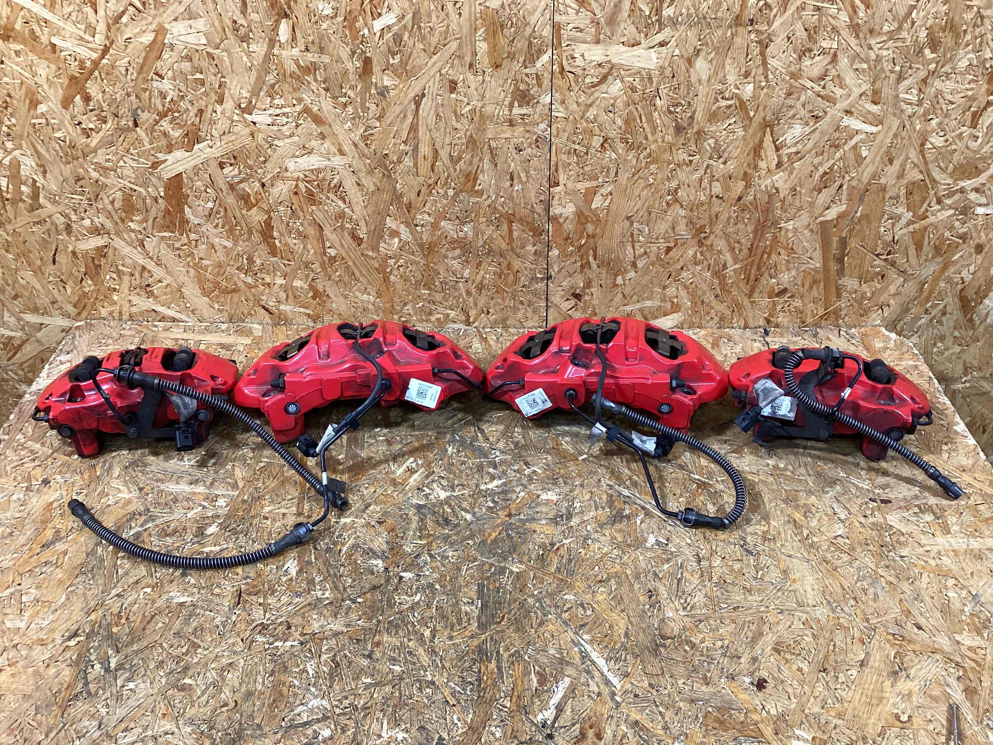 Суппорт передний правый Porsche 911 130226-124