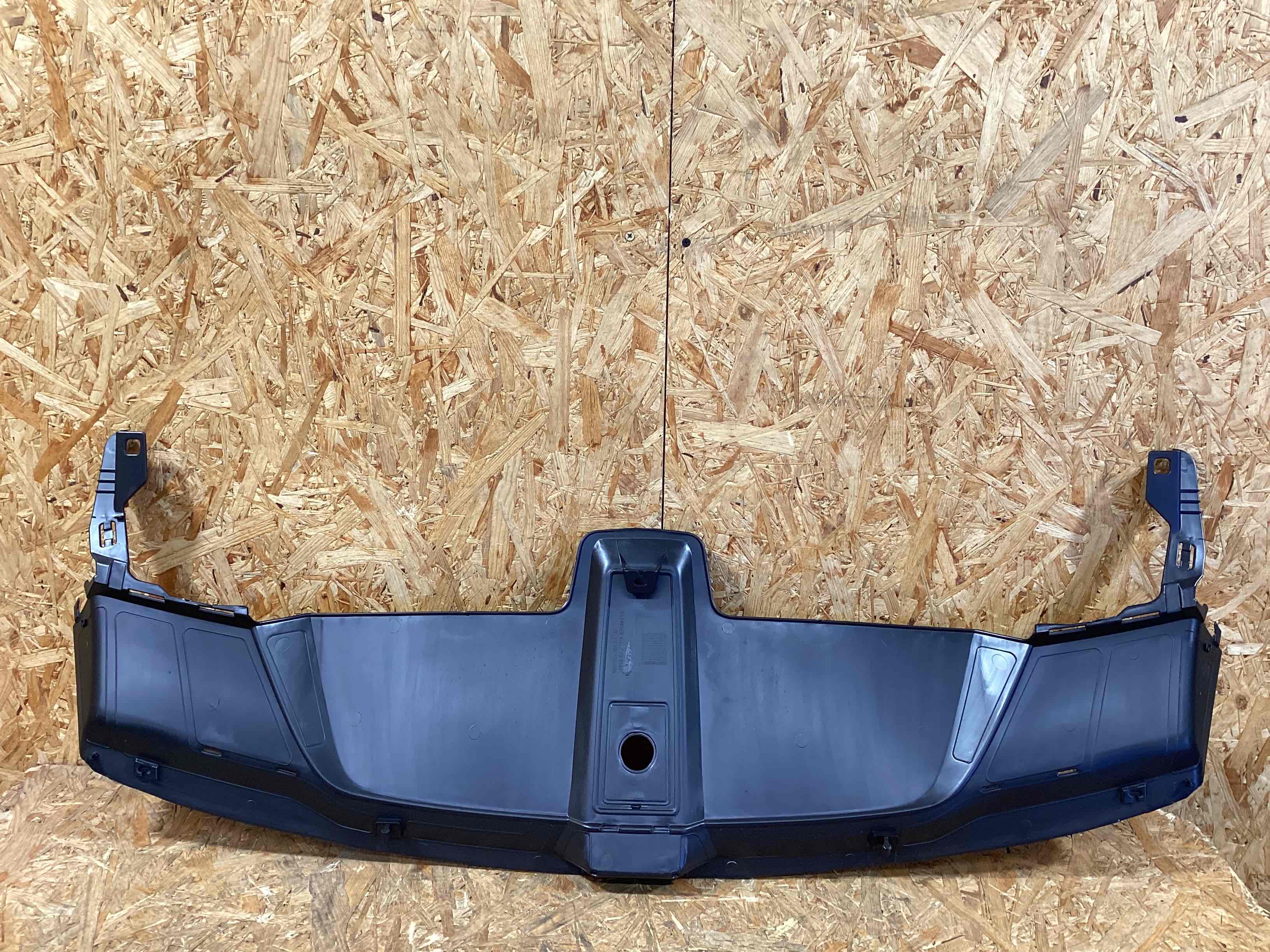 Пластик моторного отсека Porsche Cayenne 130326-123