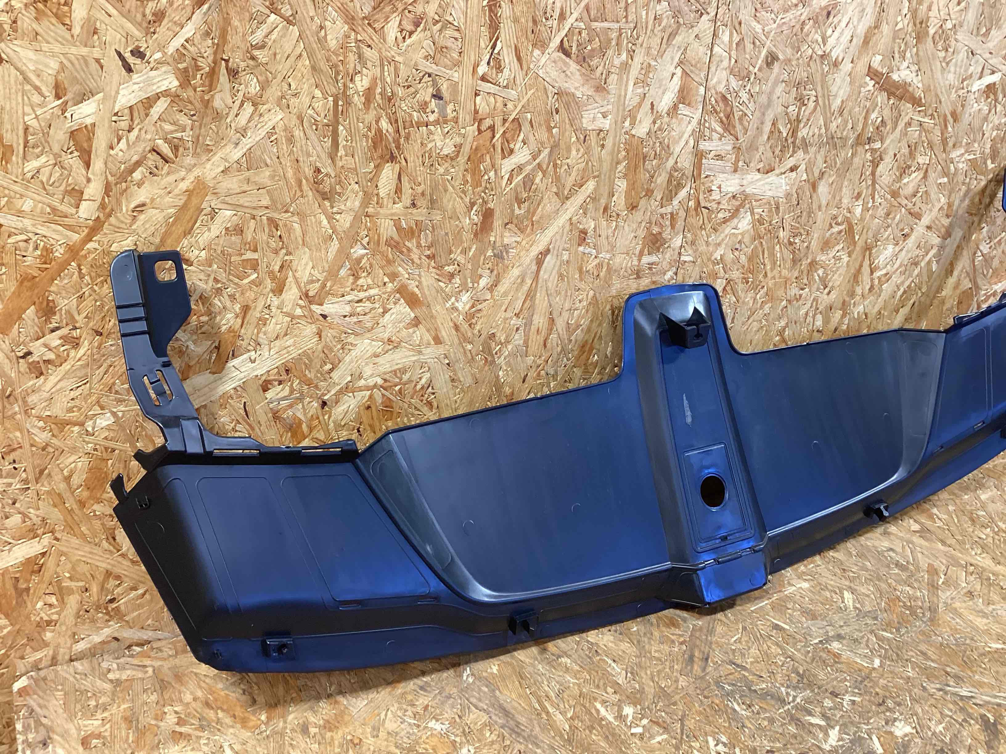 Пластик моторного отсека Porsche Cayenne 130326-123