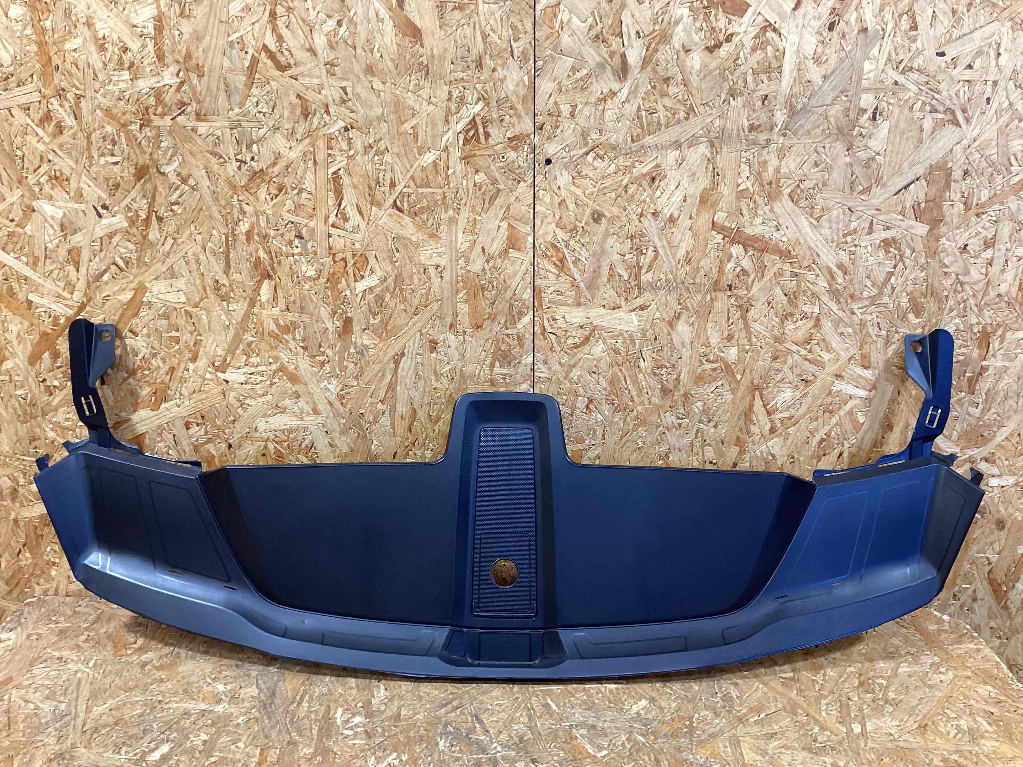 Пластик моторного отсека Porsche Cayenne 130326-123