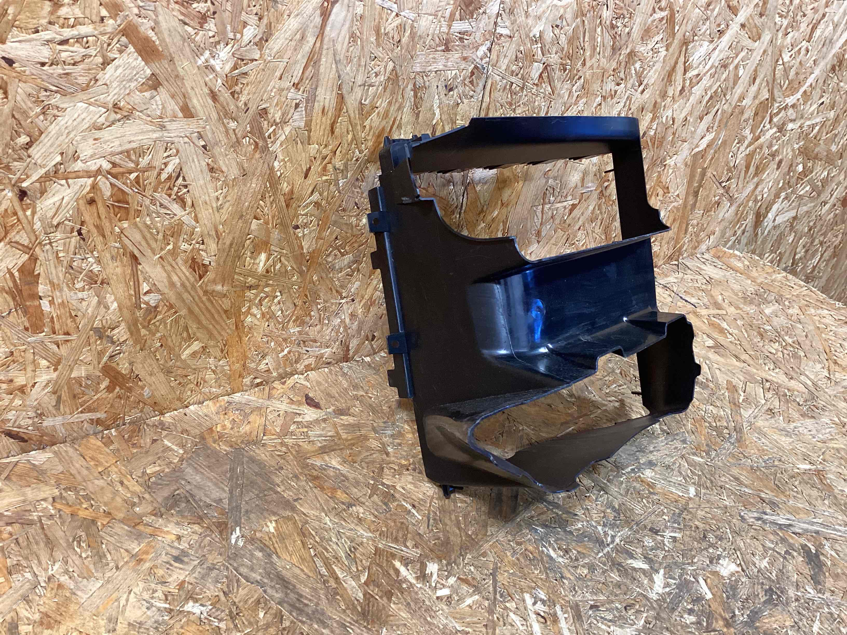 Воздуховод Porsche Cayenne 130326-125