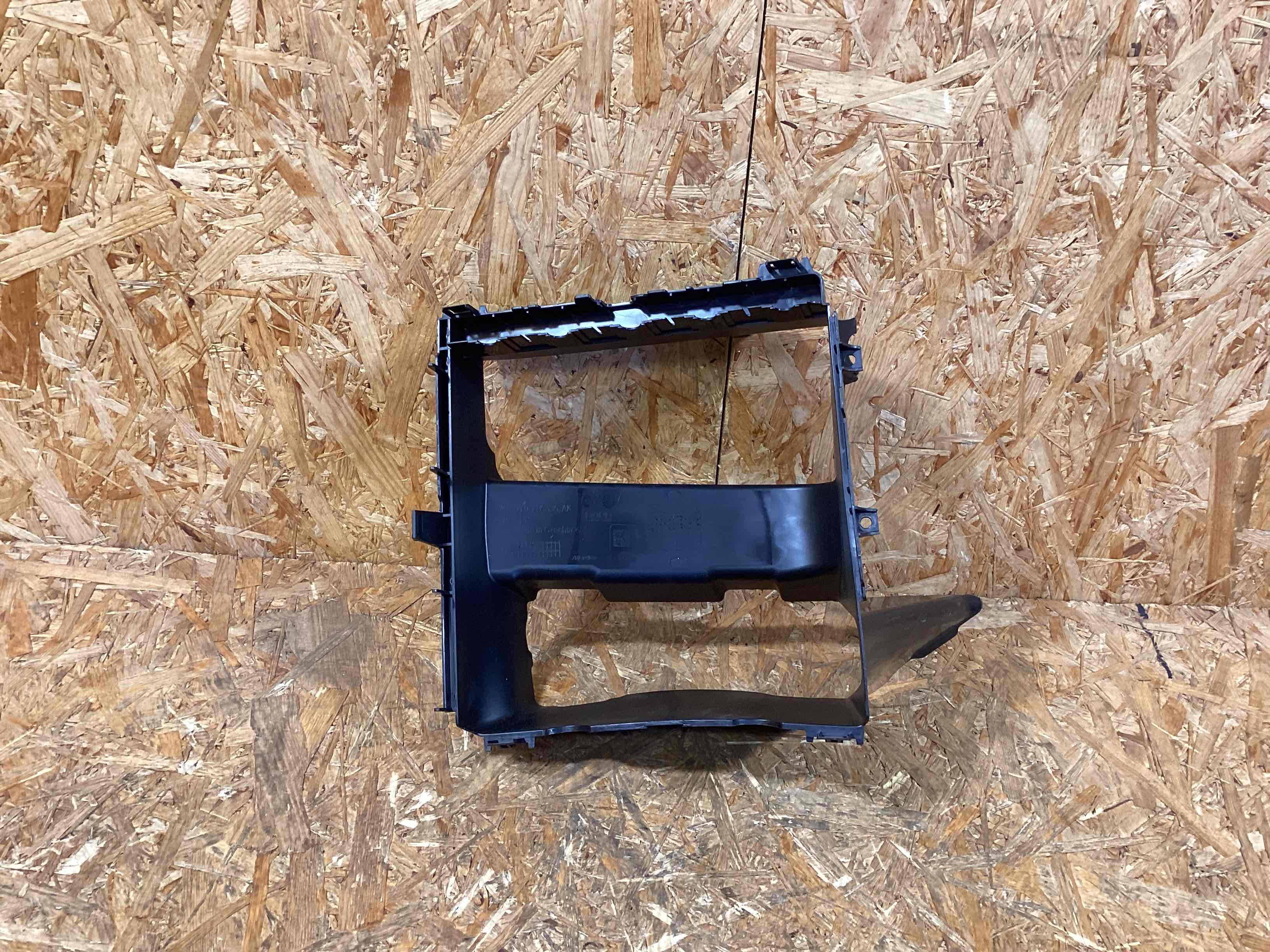 Воздуховод Porsche Cayenne 130326-125