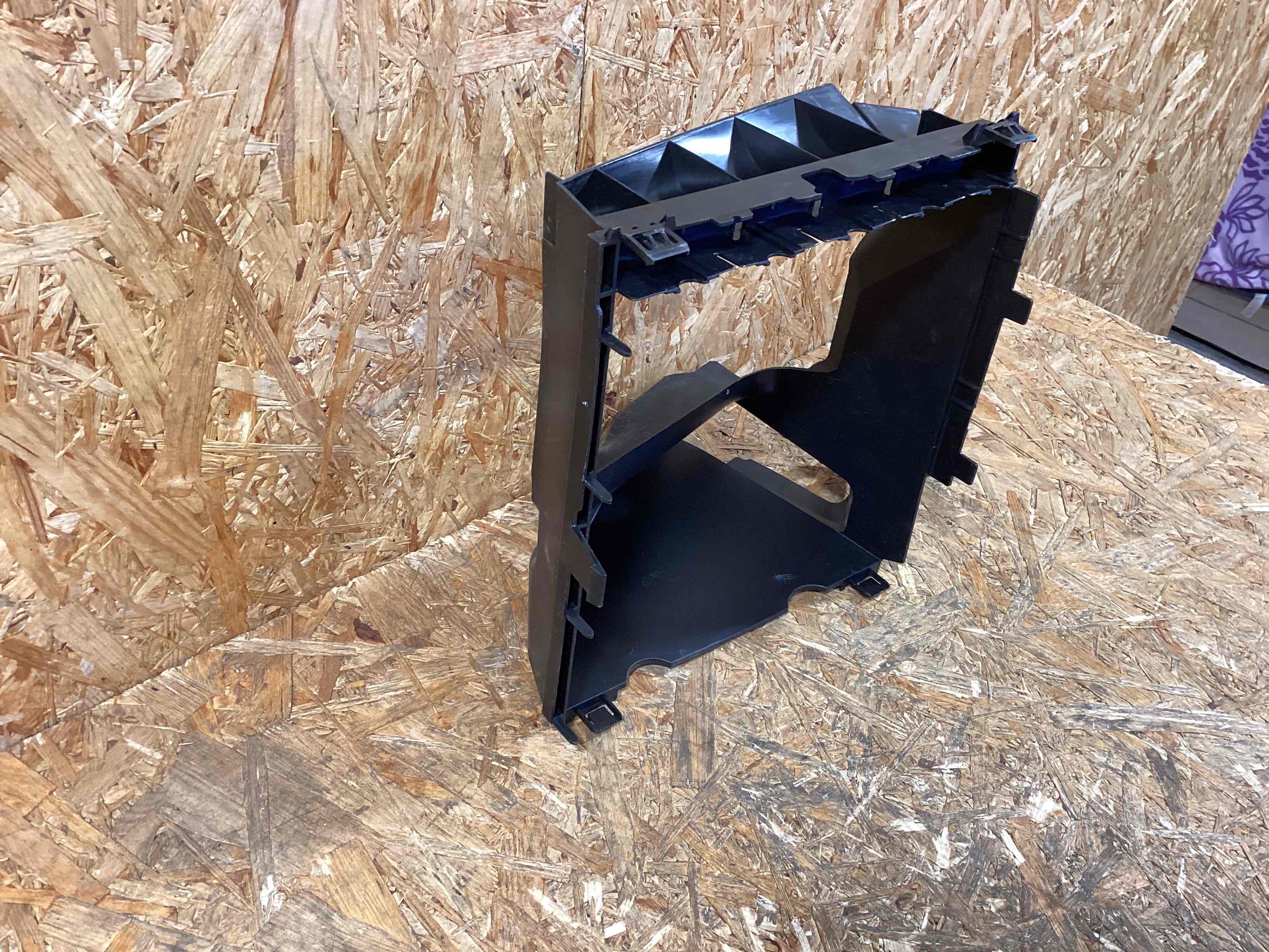 Воздуховод Porsche Cayenne 130326-127