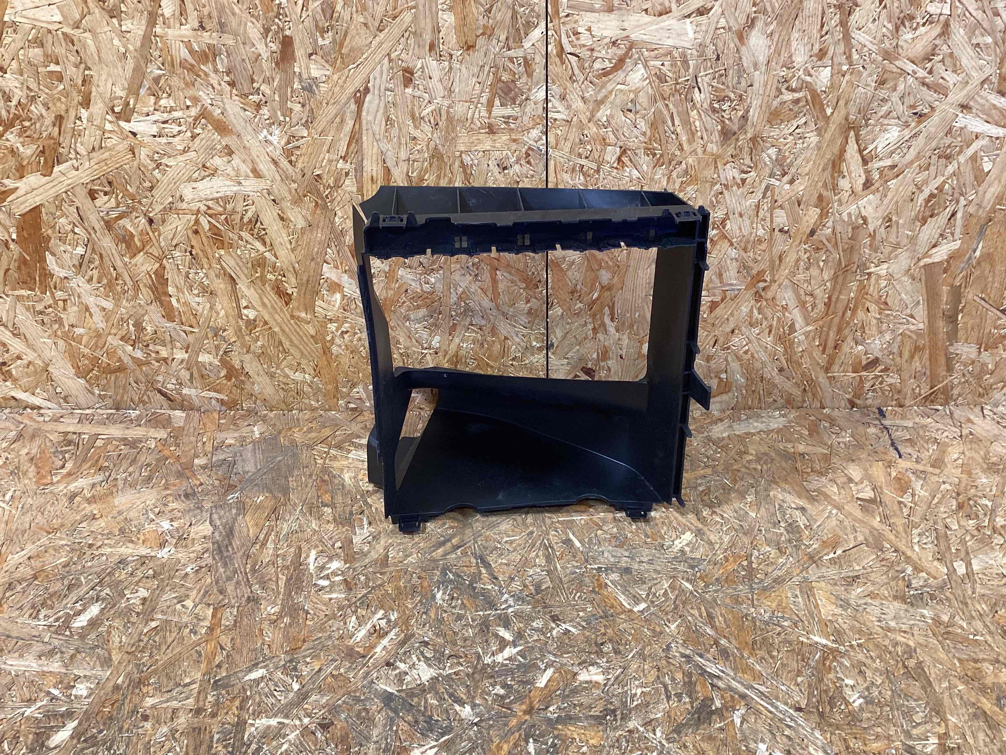 Воздуховод Porsche Cayenne 130326-128