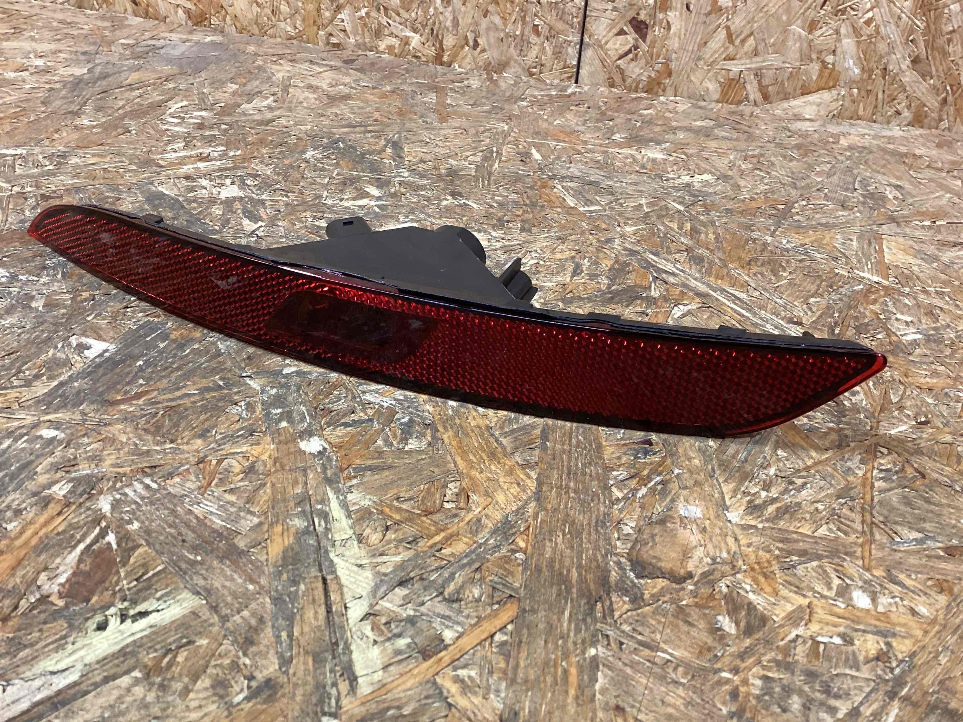 Фара противотуманная Porsche Boxster 718 130326-131