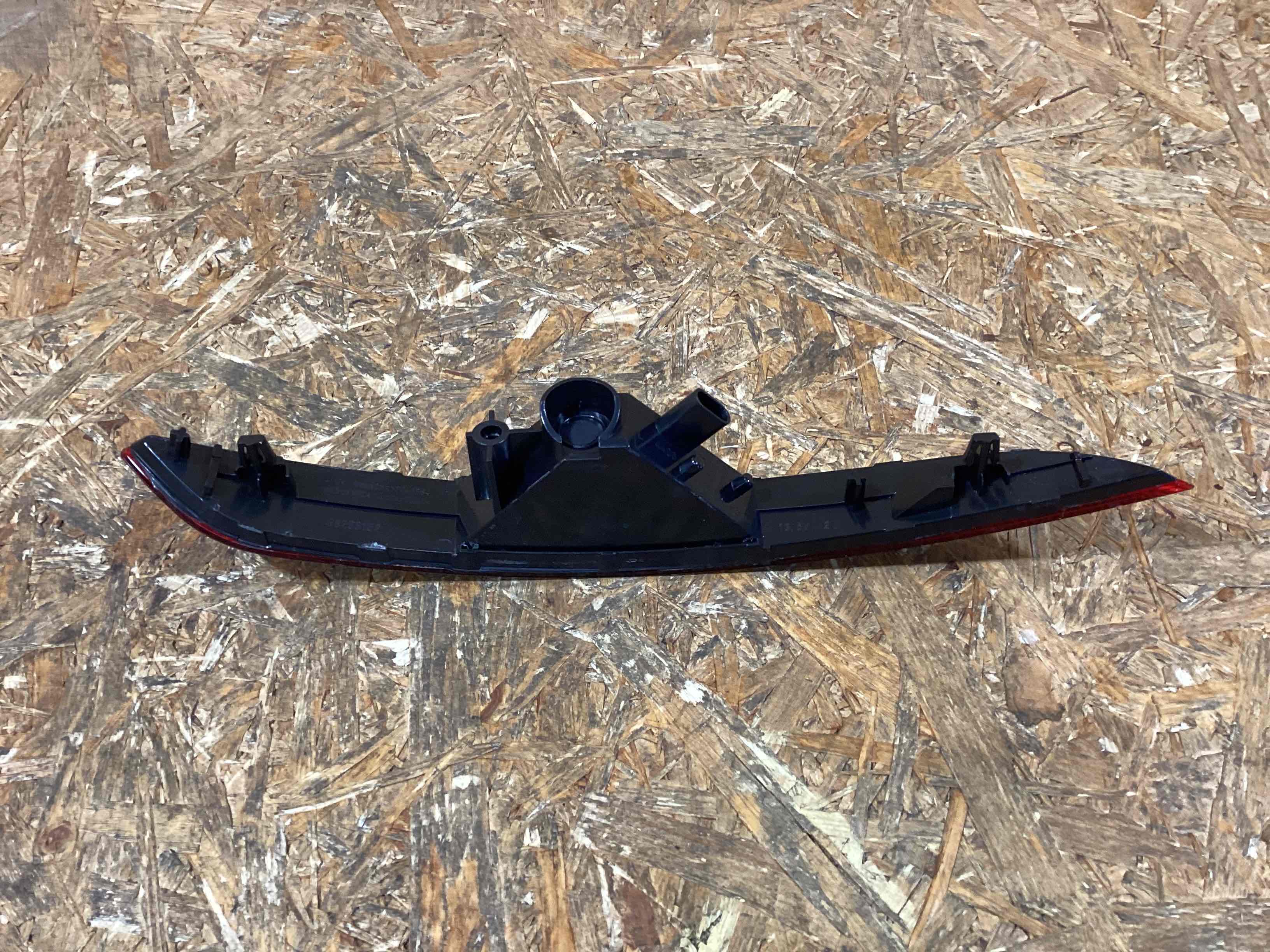 Фара противотуманная Porsche Boxster 718 130326-131