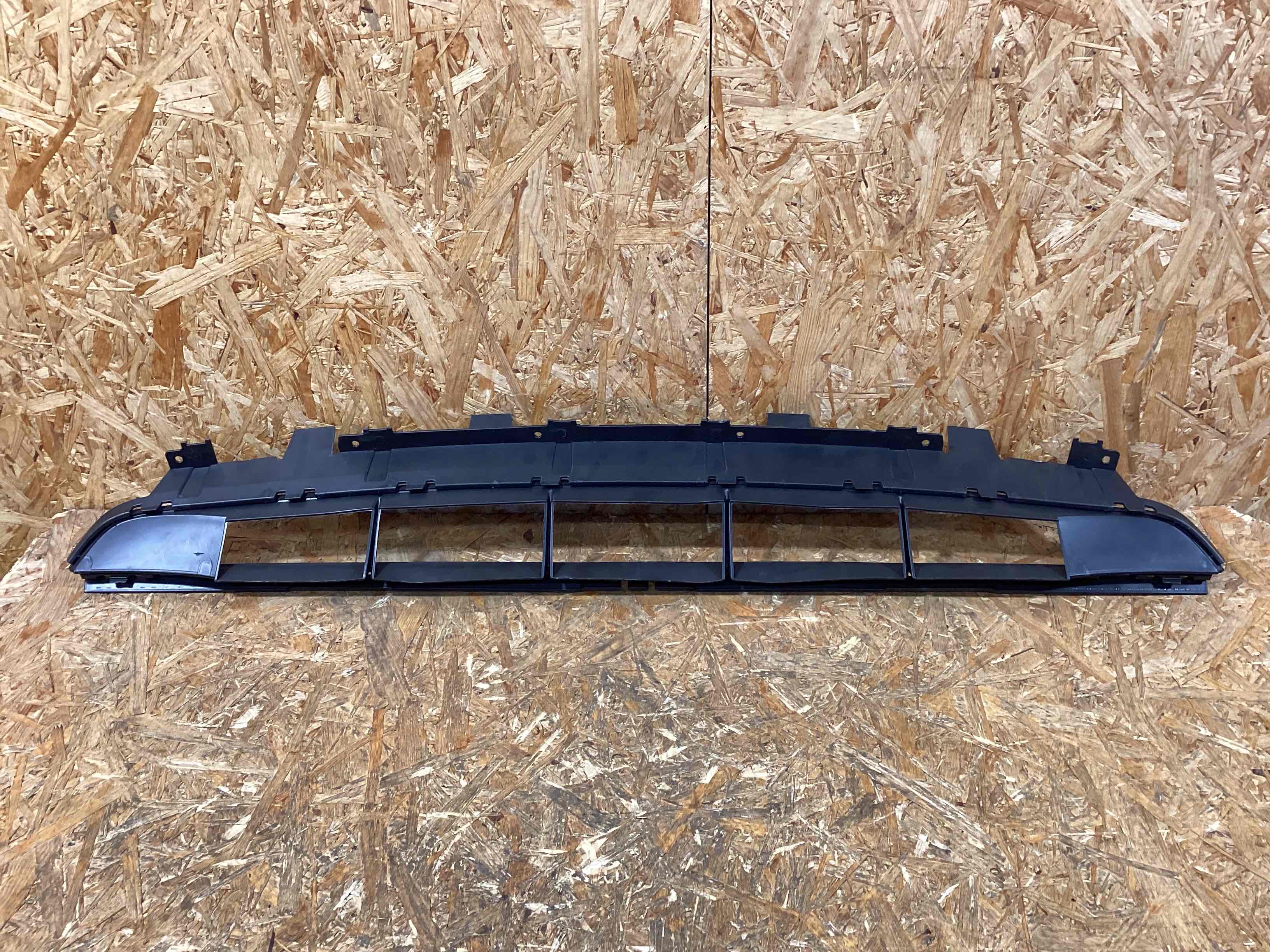 Заглушка, вставка (решетка) в бампер Porsche Cayenne 130326-146