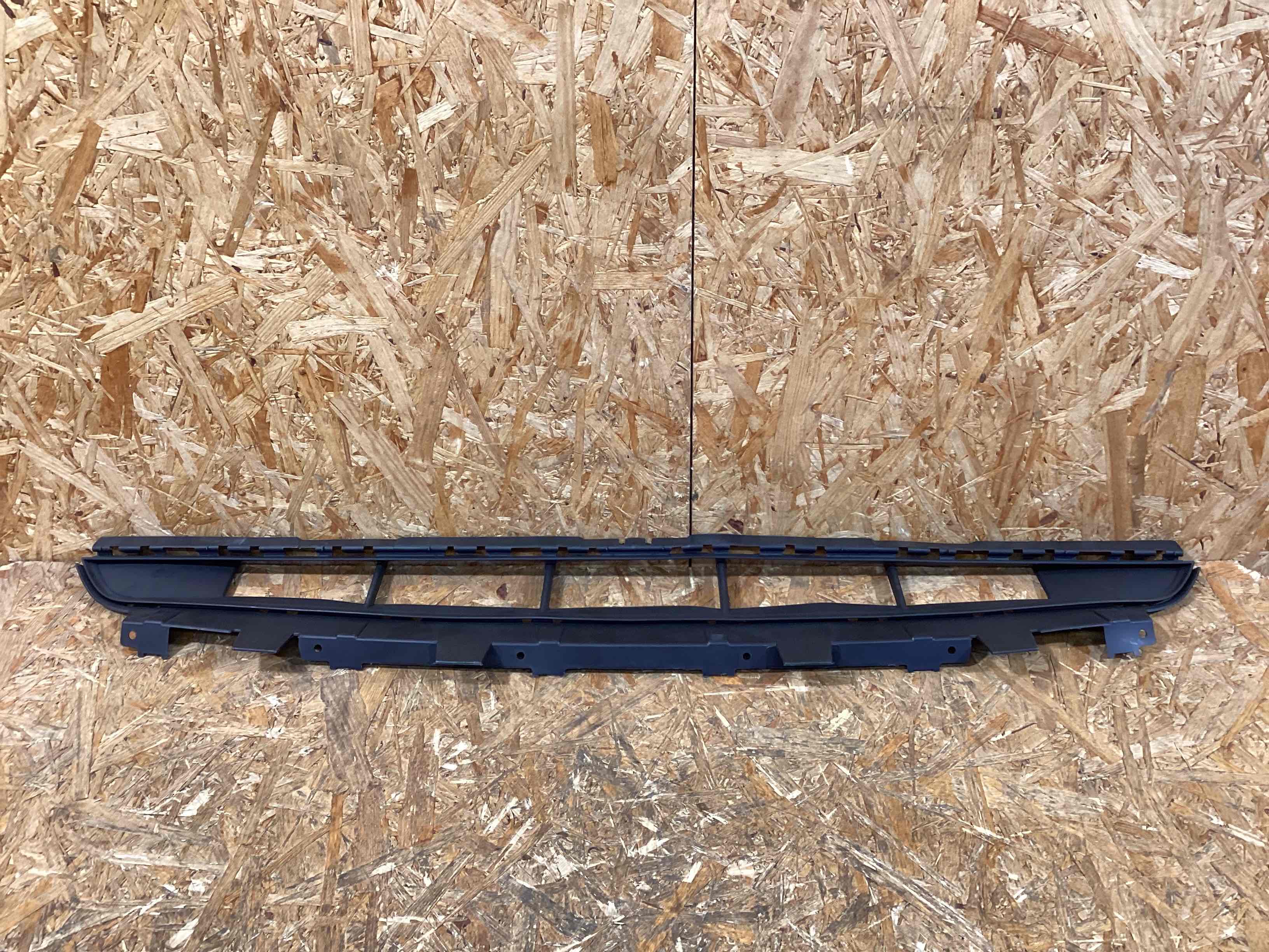 Заглушка, вставка (решетка) в бампер Porsche Cayenne 130326-146