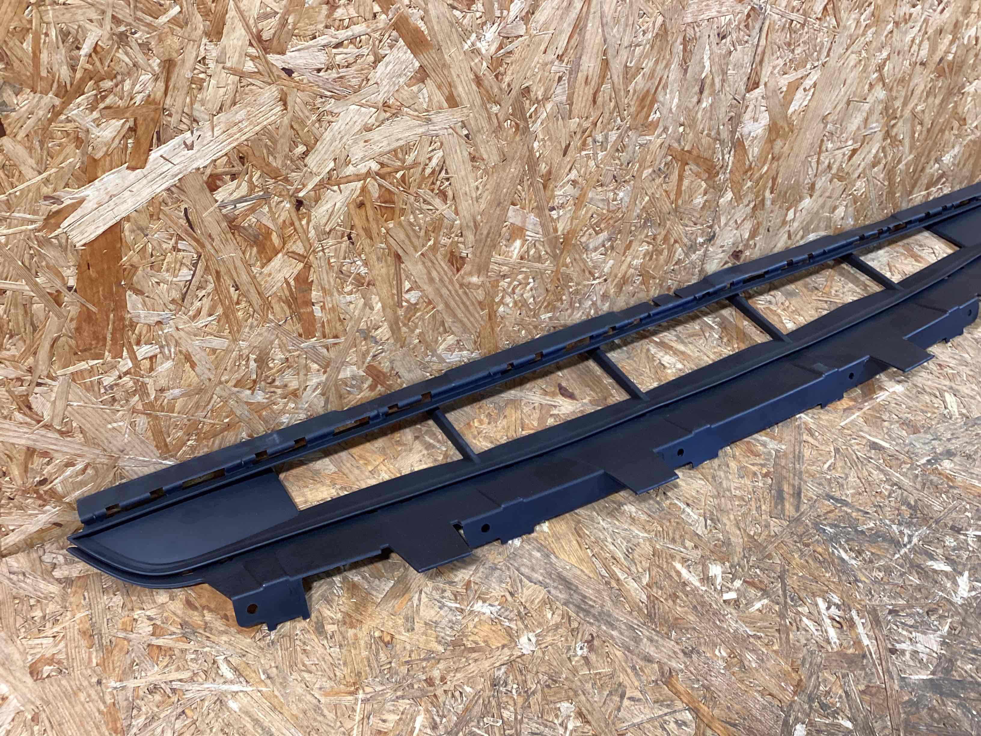 Заглушка, вставка (решетка) в бампер Porsche Cayenne 130326-147