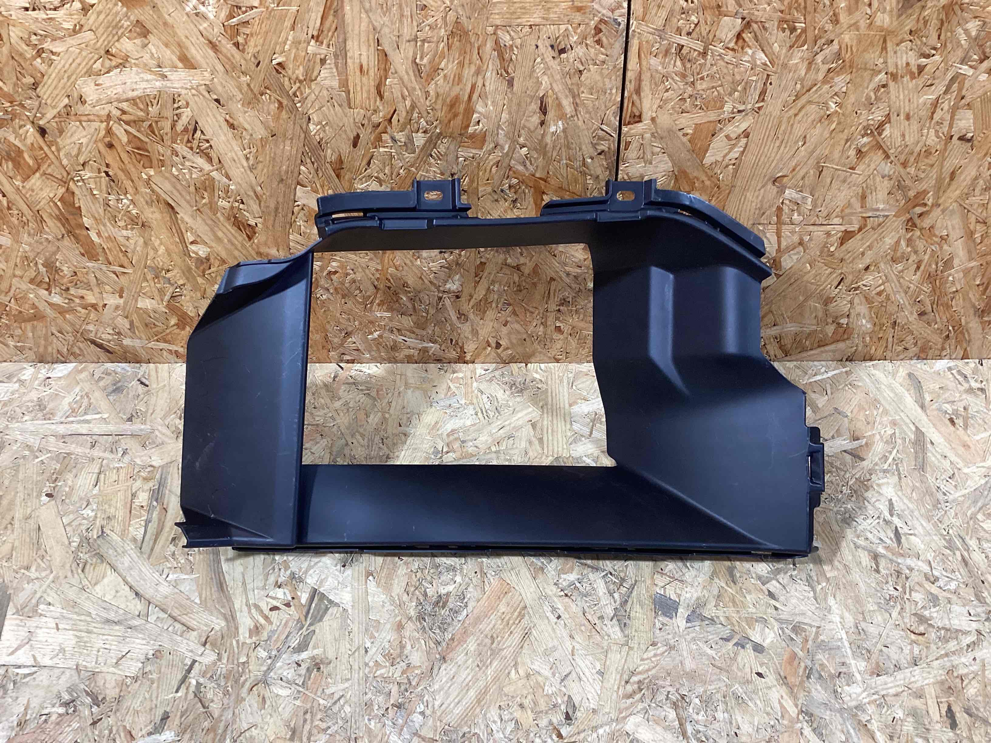 Воздуховод Porsche Cayenne 130426-105