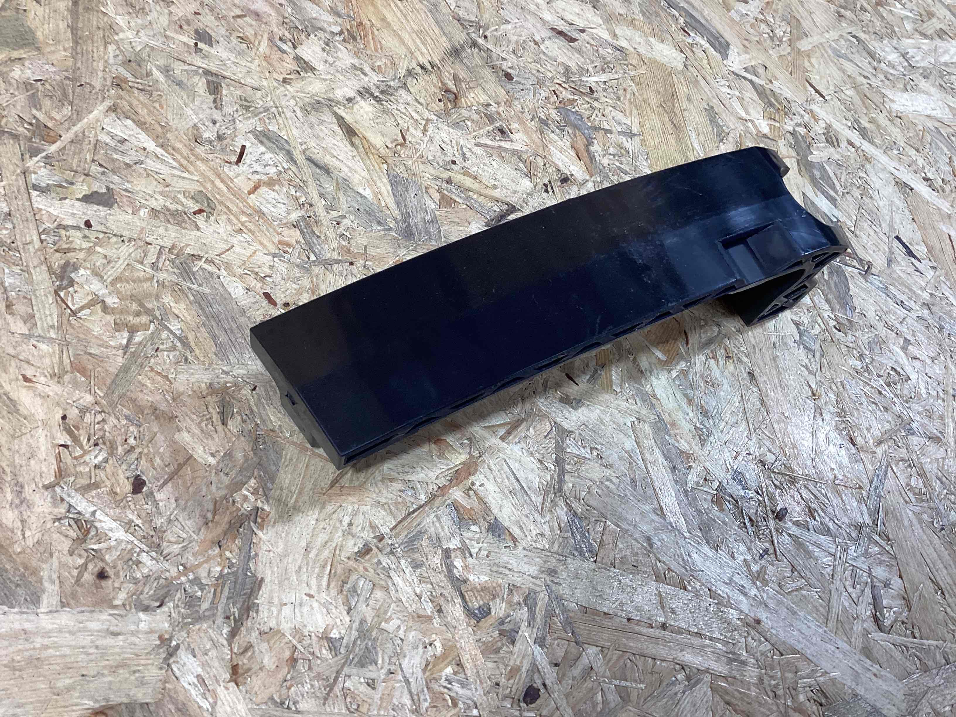 Крепление, кронштейн Porsche Cayenne 130426-106