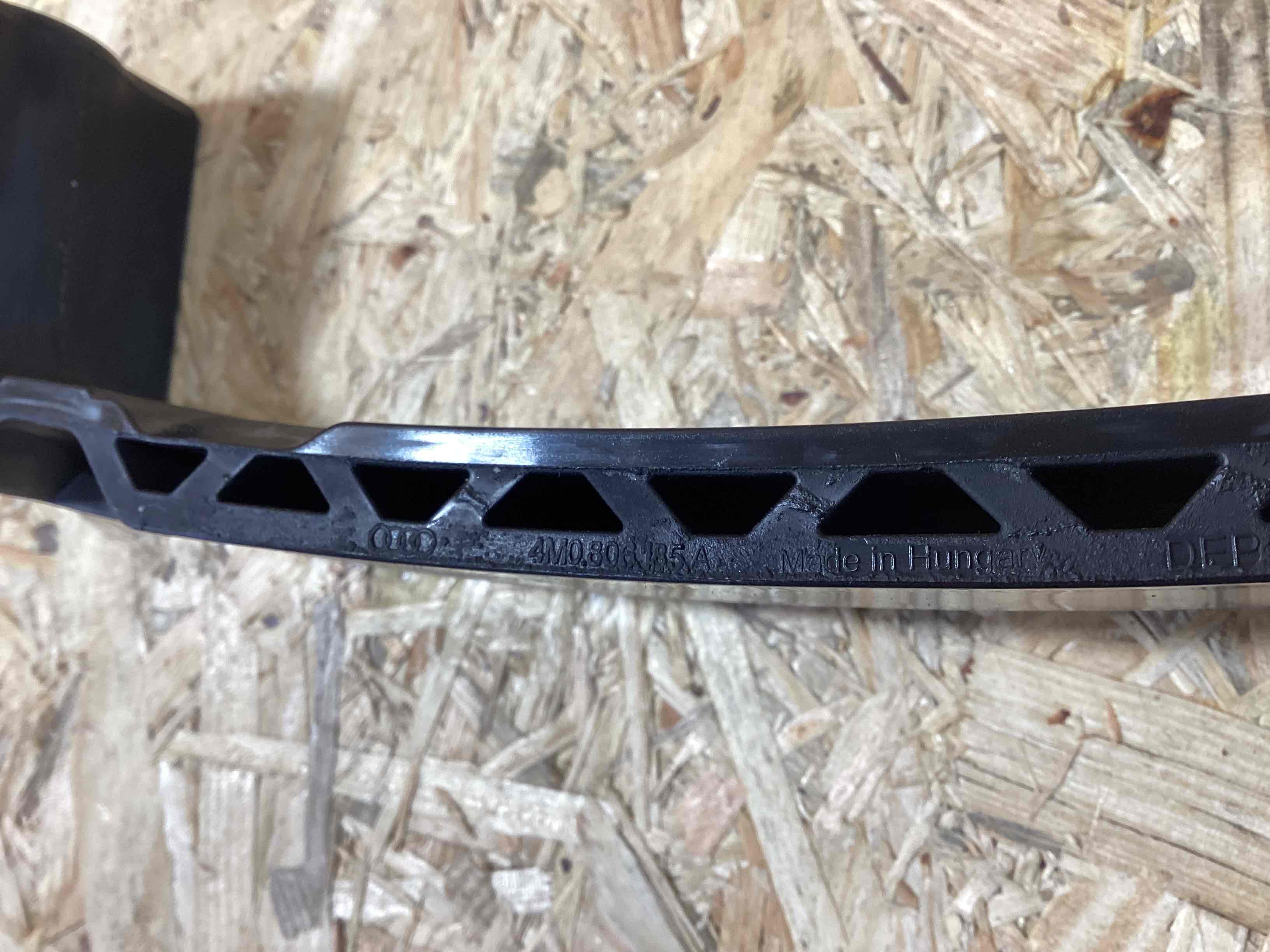 Крепление, кронштейн Porsche Cayenne 130426-106