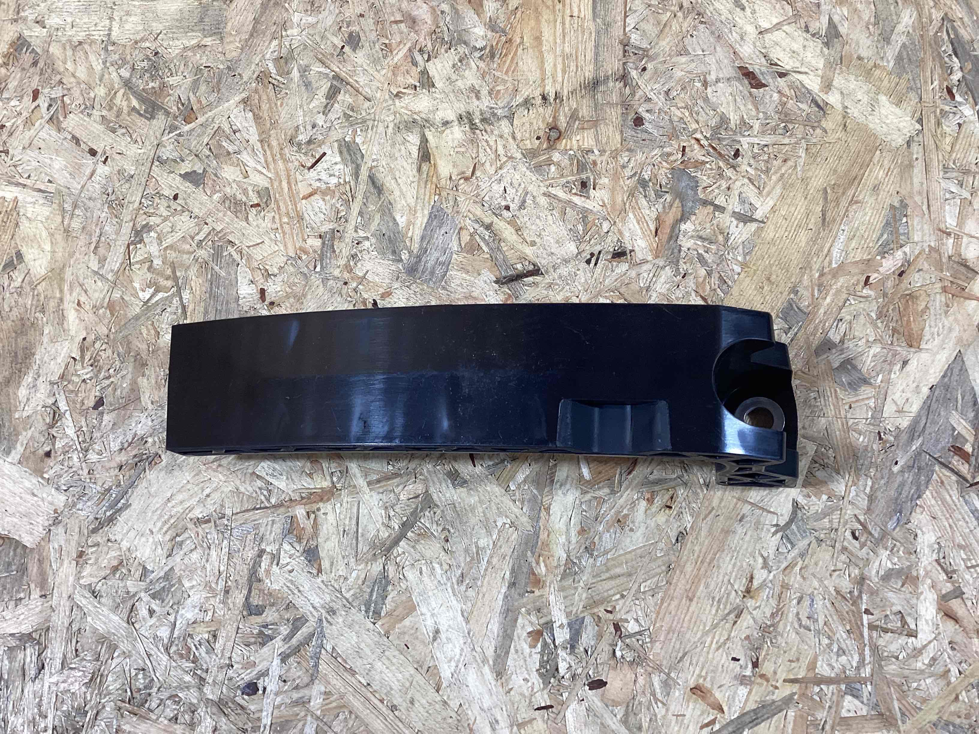 Крепление, кронштейн Porsche Cayenne 130426-106