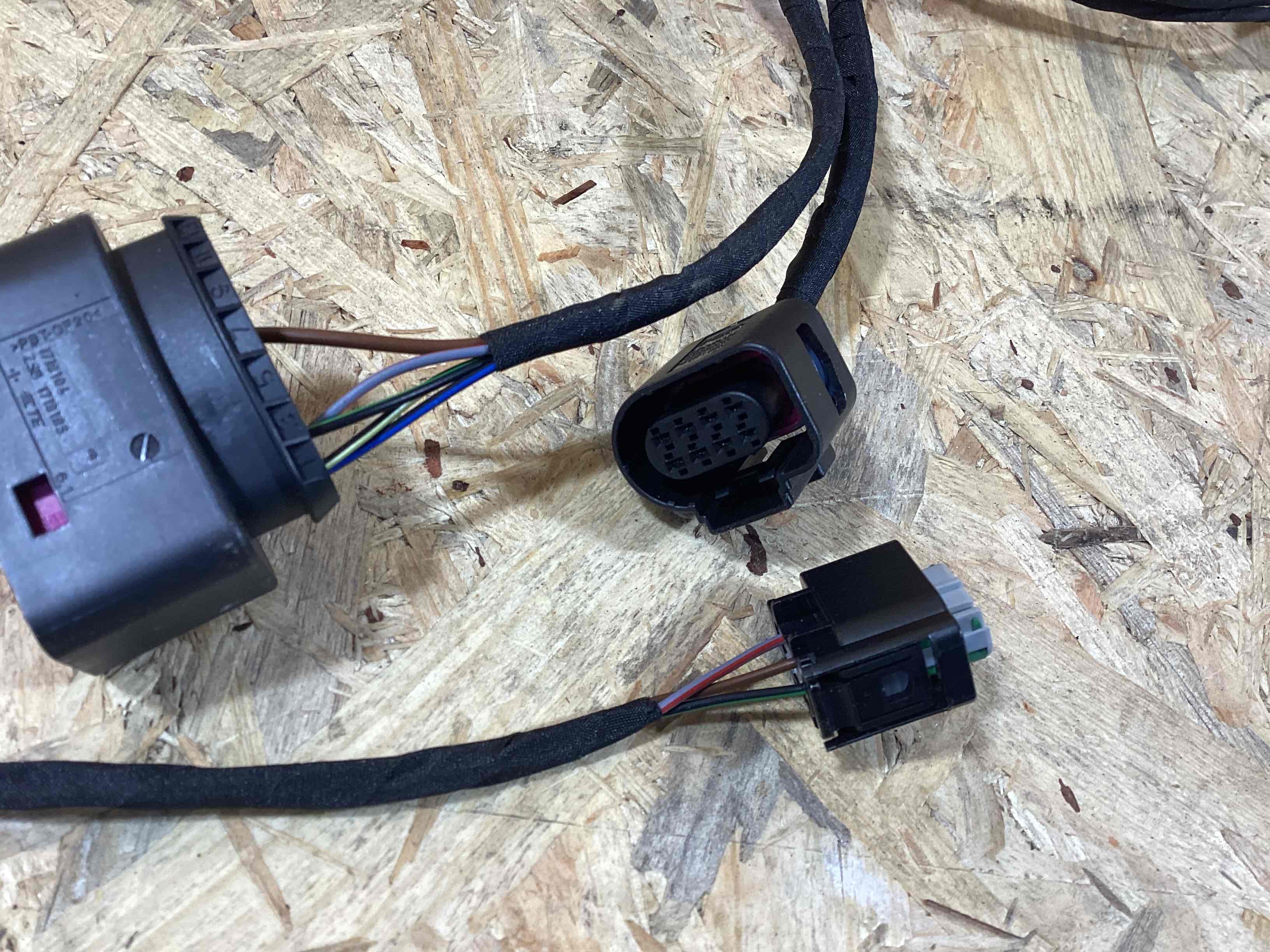 Электропроводка (коса) Porsche Macan 130426-107