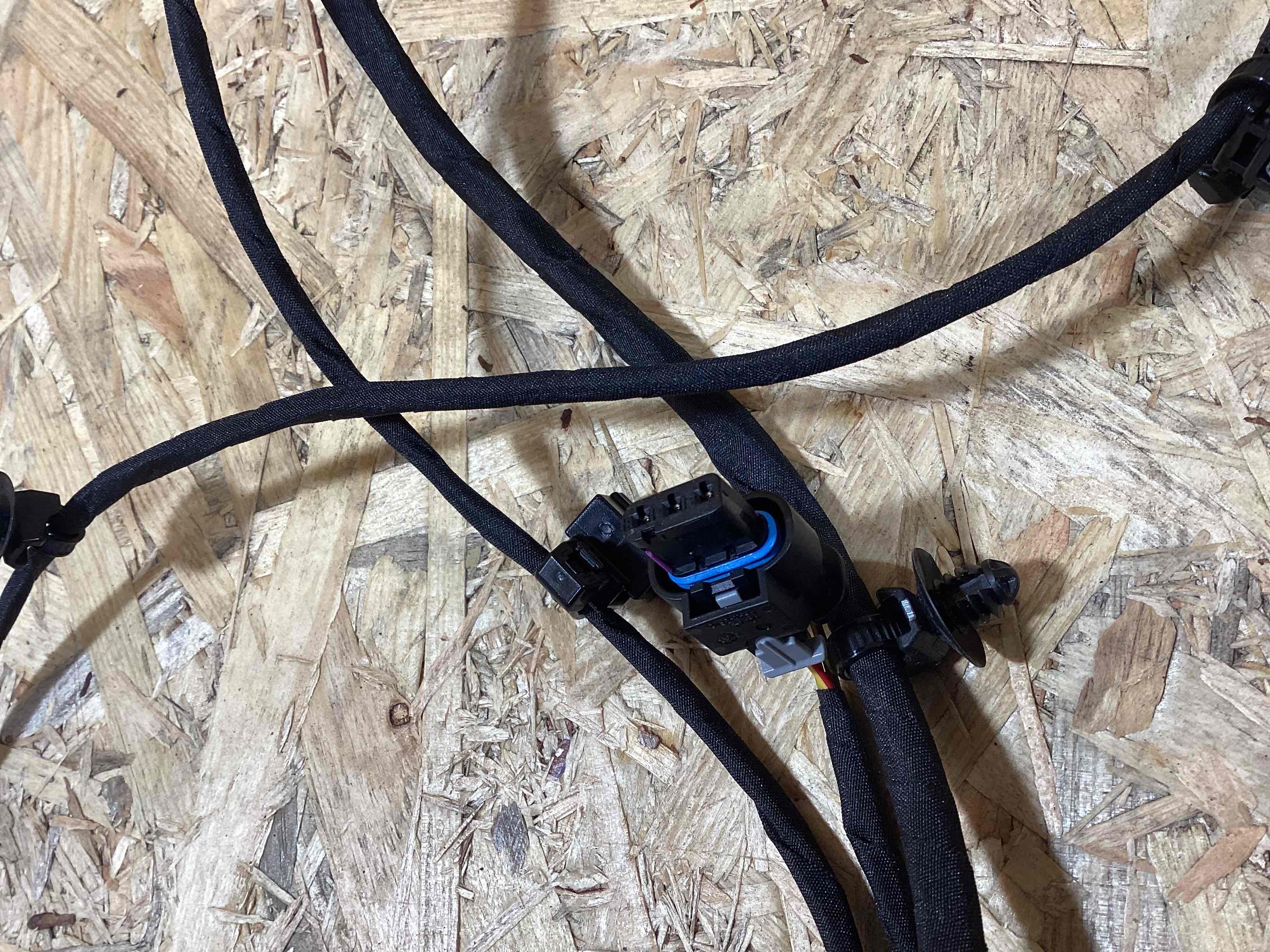 Электропроводка (коса) Porsche Macan 130426-107