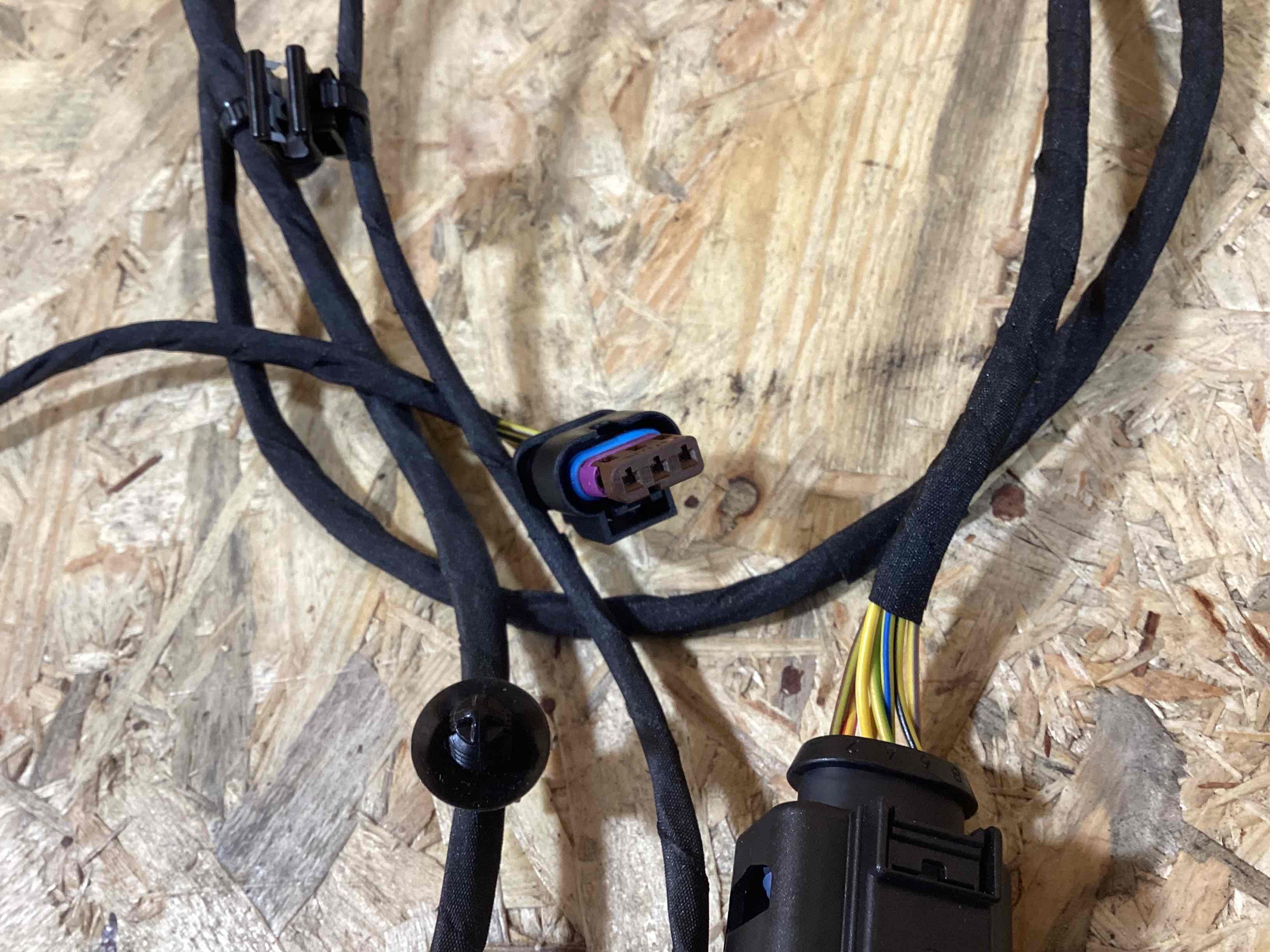 Электропроводка (коса) Porsche Macan 130426-108