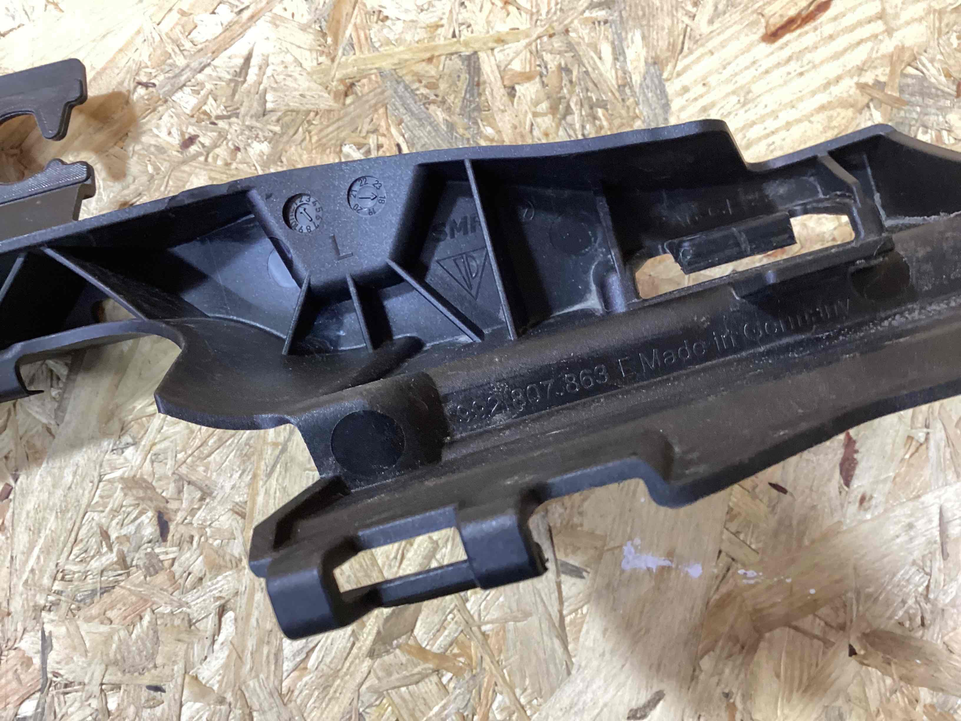 Крепление бампера Porsche 911 130426-109