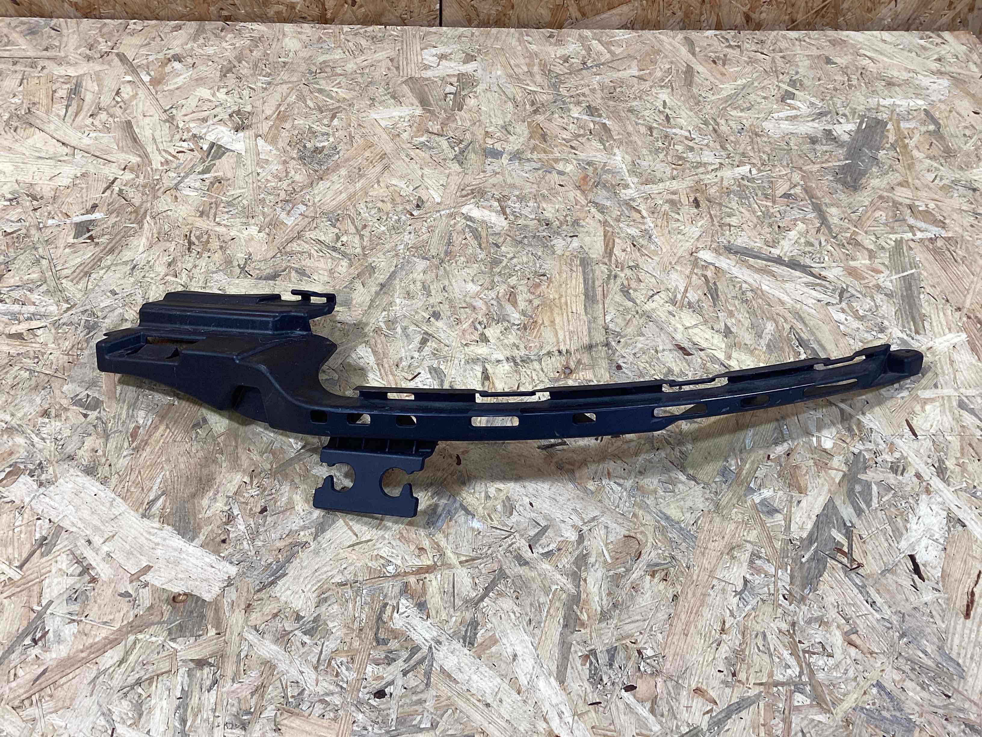 Крепление бампера Porsche 911 130426-110