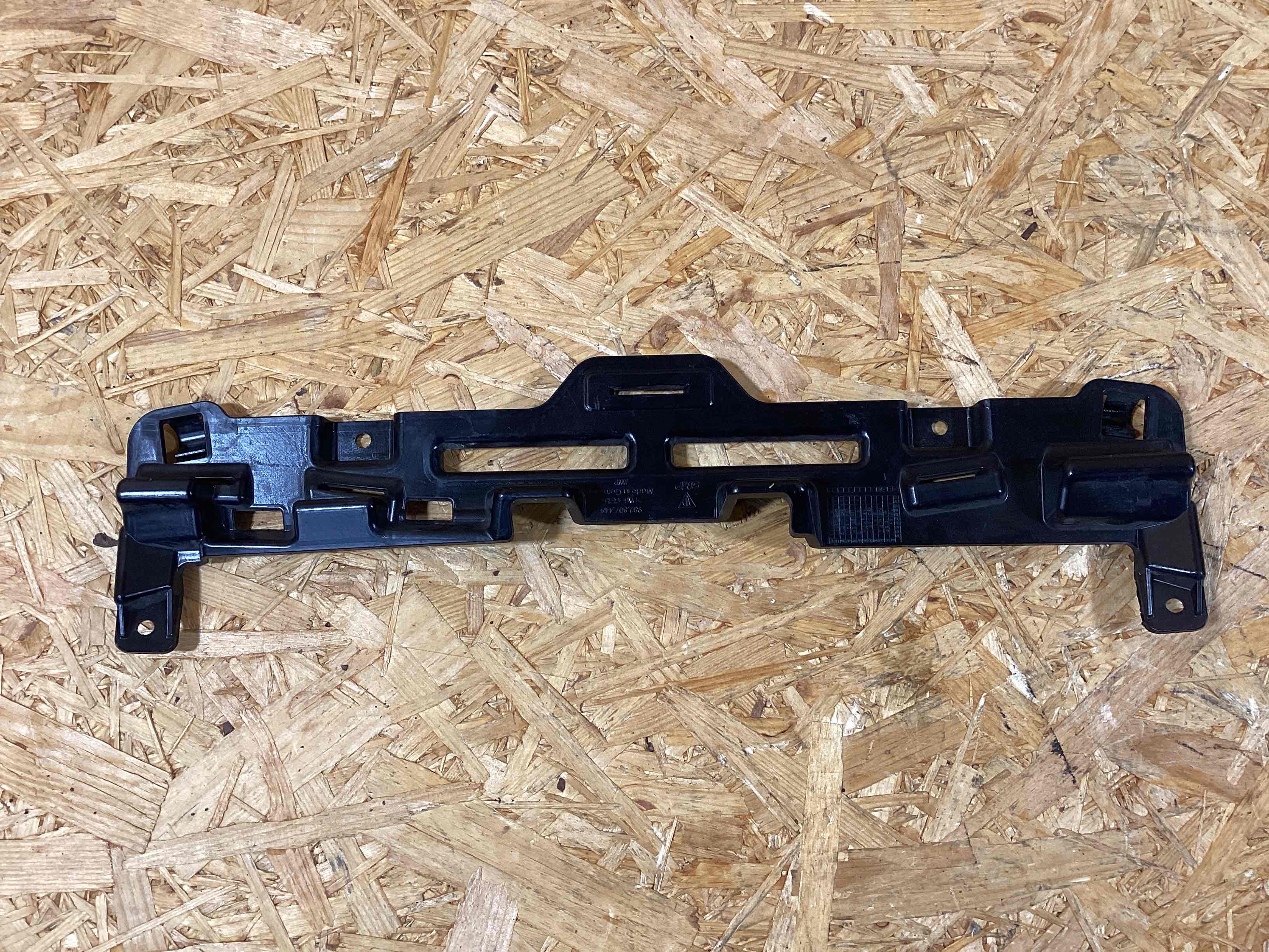 Крепление, кронштейн Porsche Boxter 718 130525-160