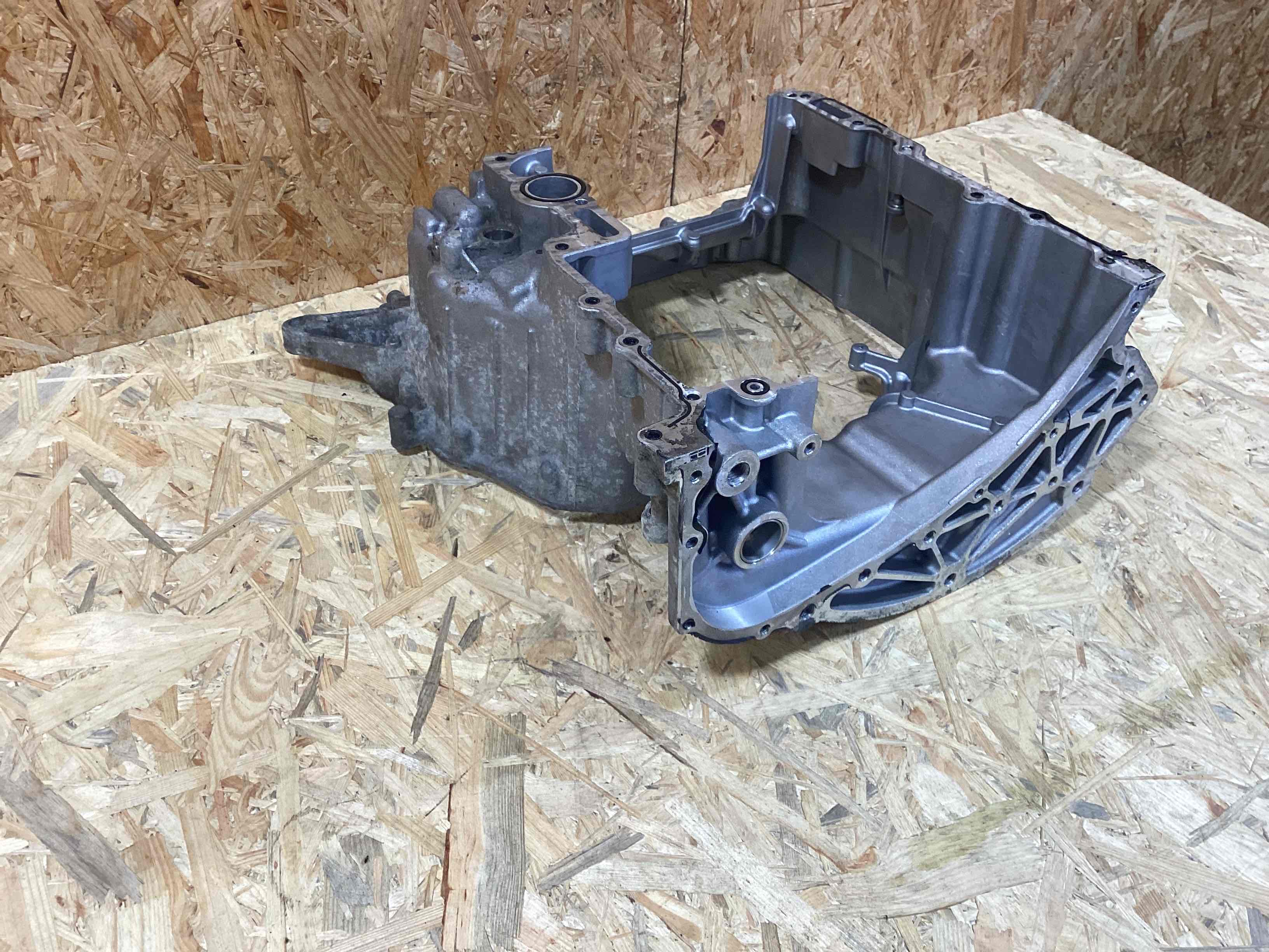 Поддон масляный Porsche Cayenne 130526-120