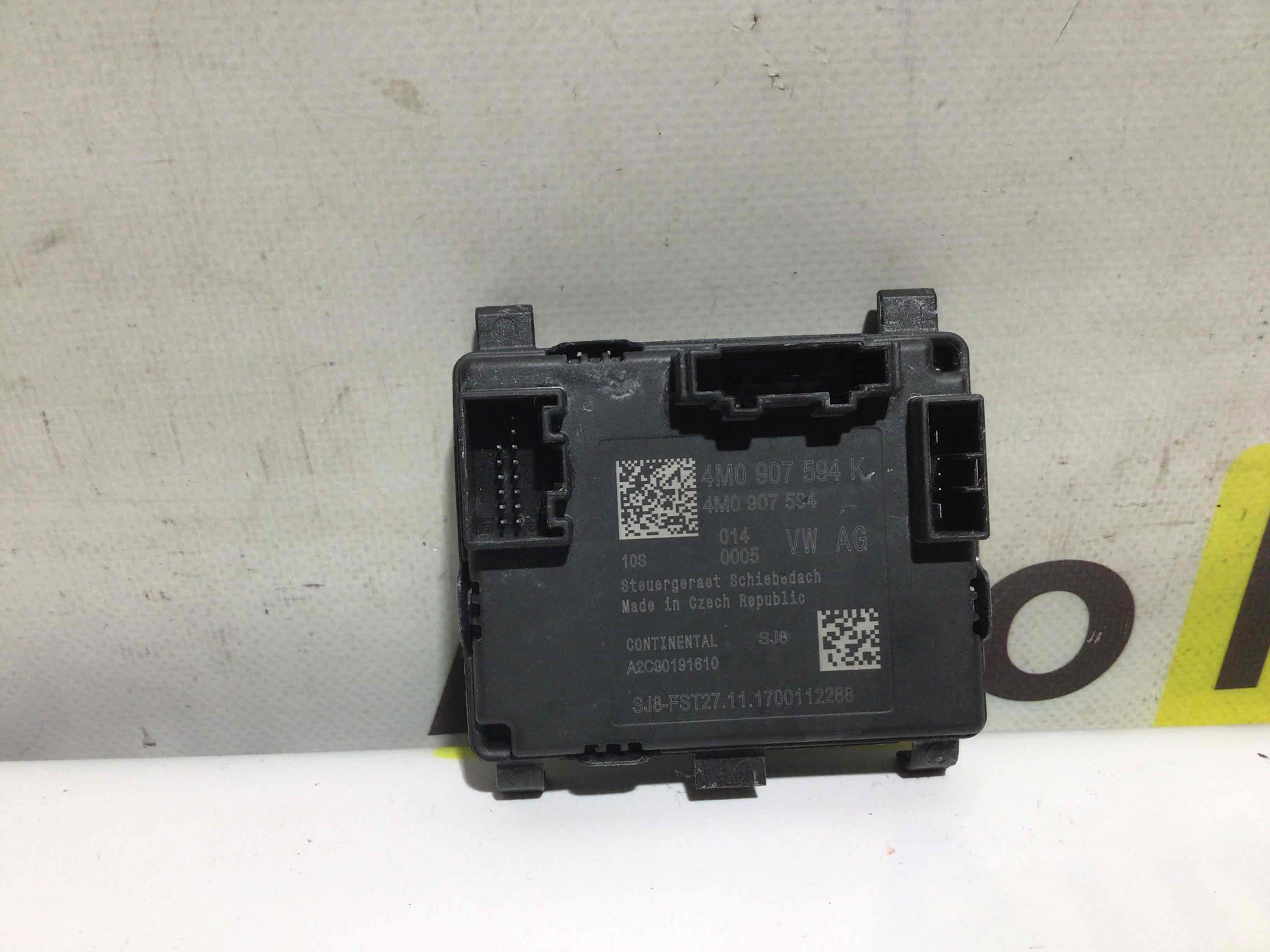 Блок управления (другие) Porsche Panamera 131025-009