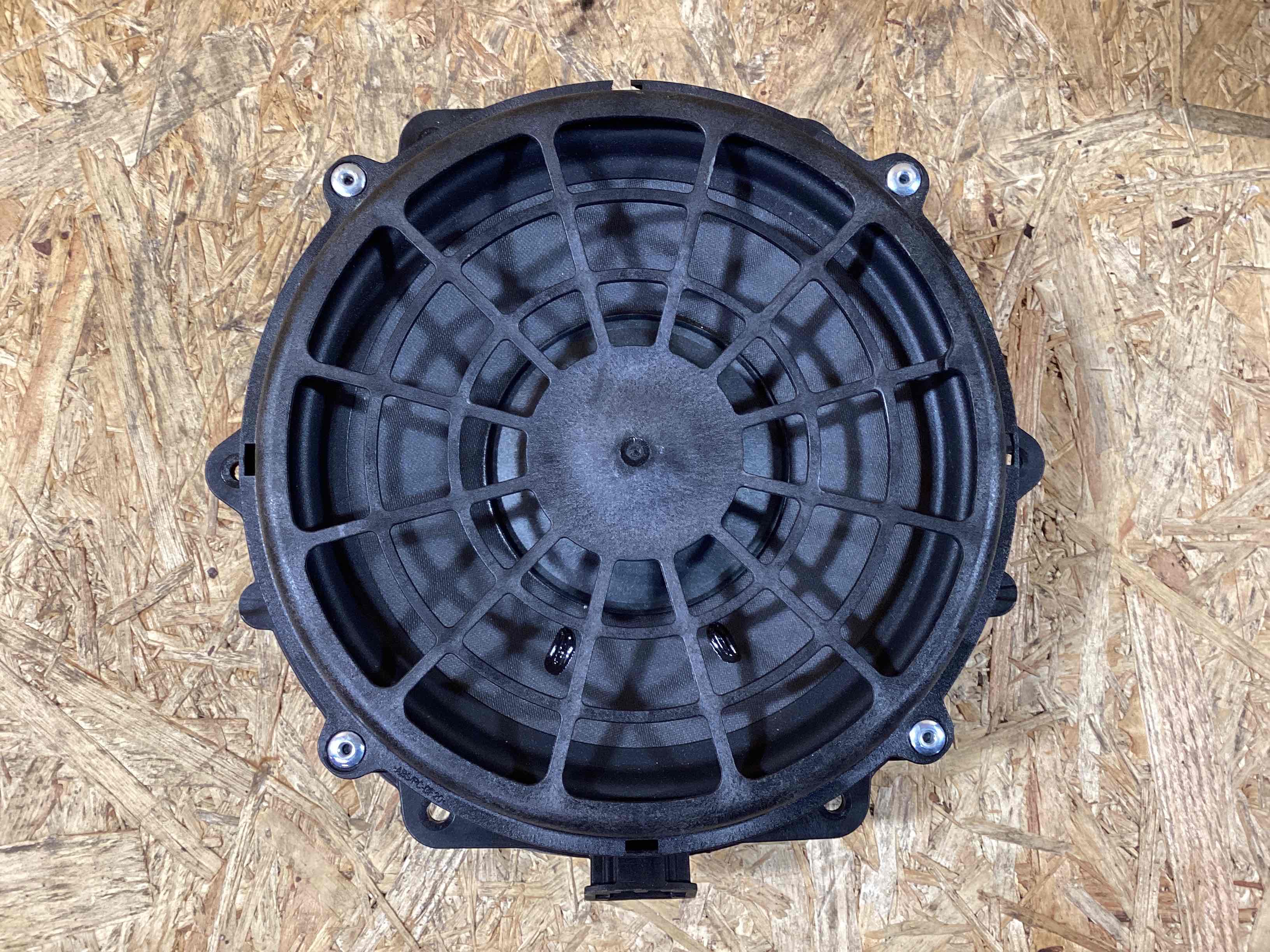 Динамик Porsche 911 131025-111