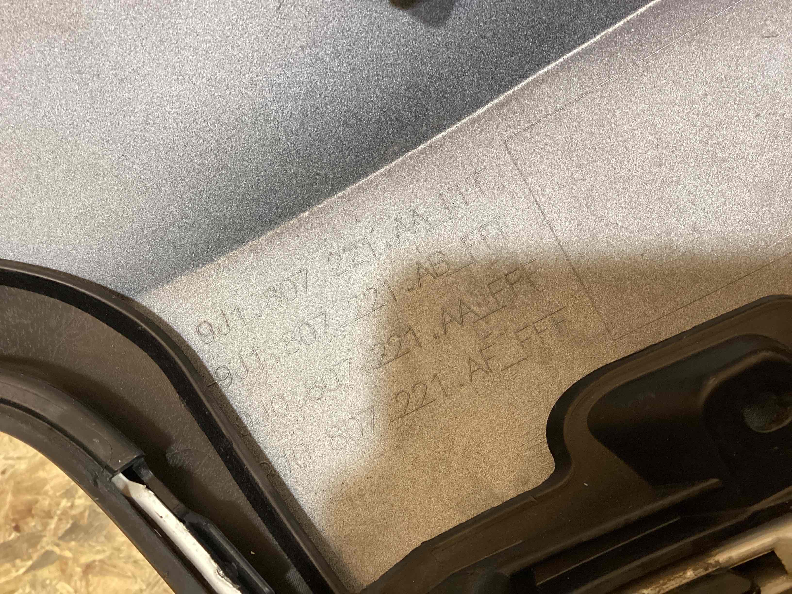 Бампер передний Porsche Taycan 131025-116