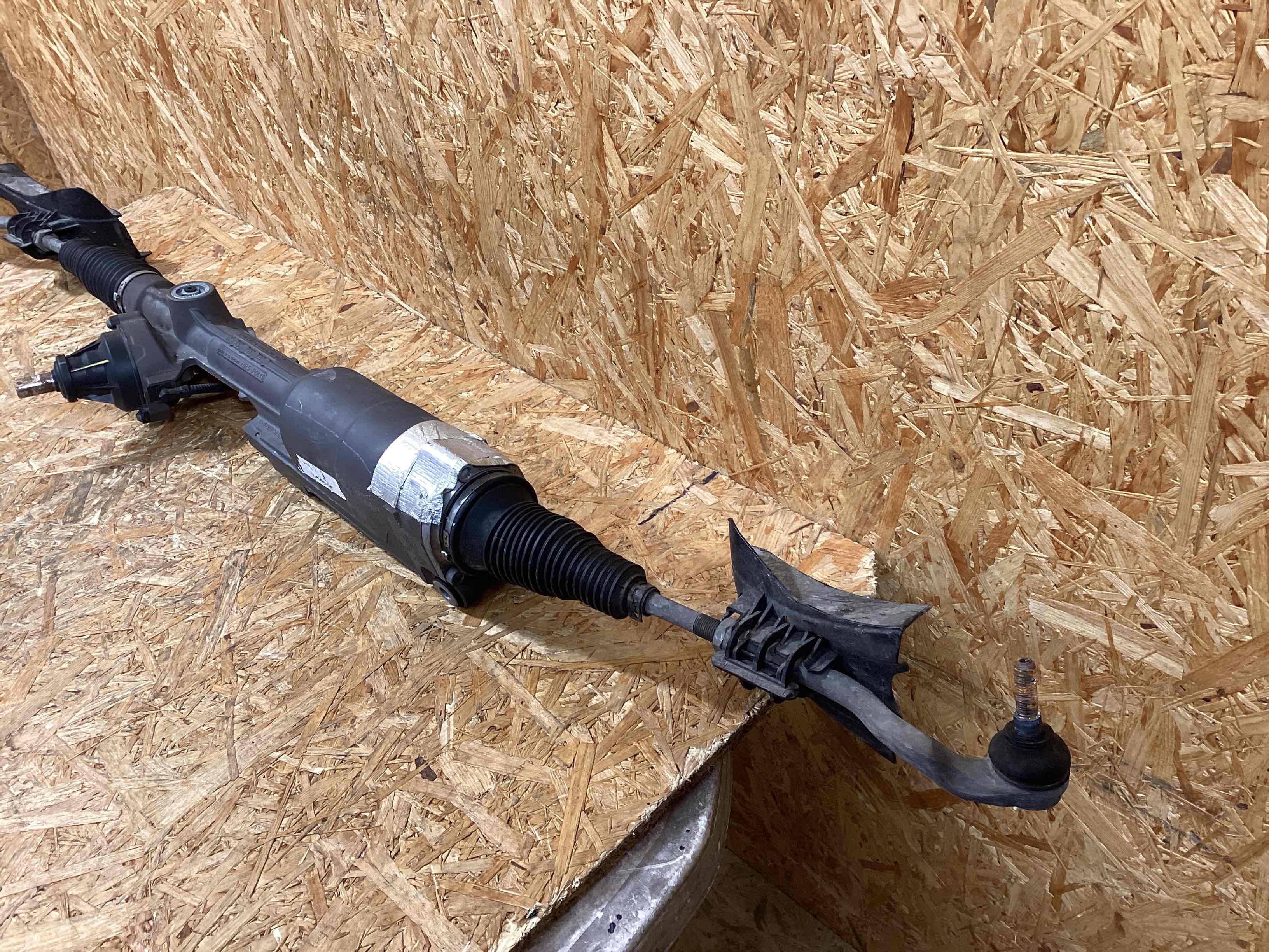 Рейка рулевая Porsche Macan 140126-101