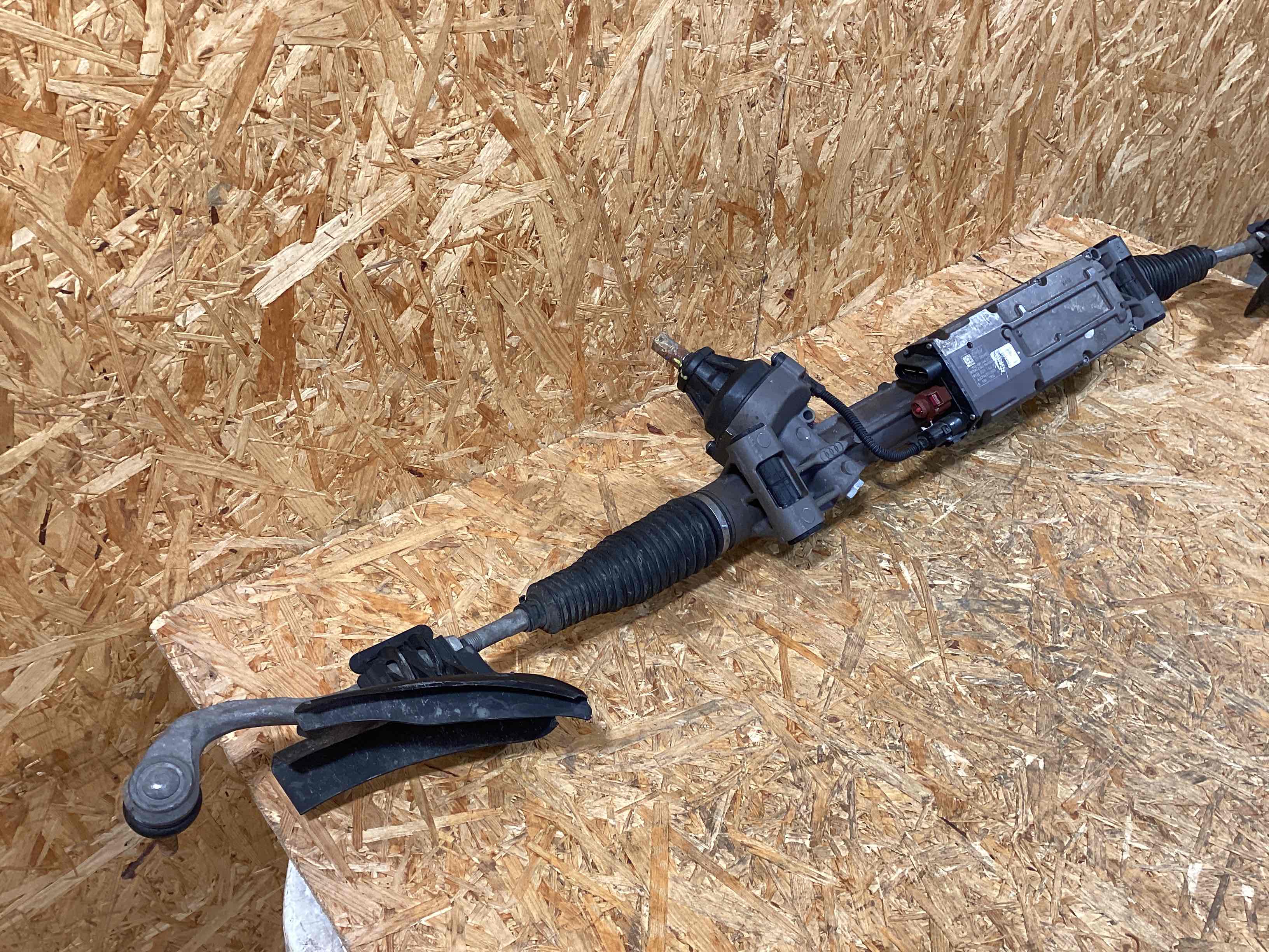 Рейка рулевая Porsche Macan 140126-101