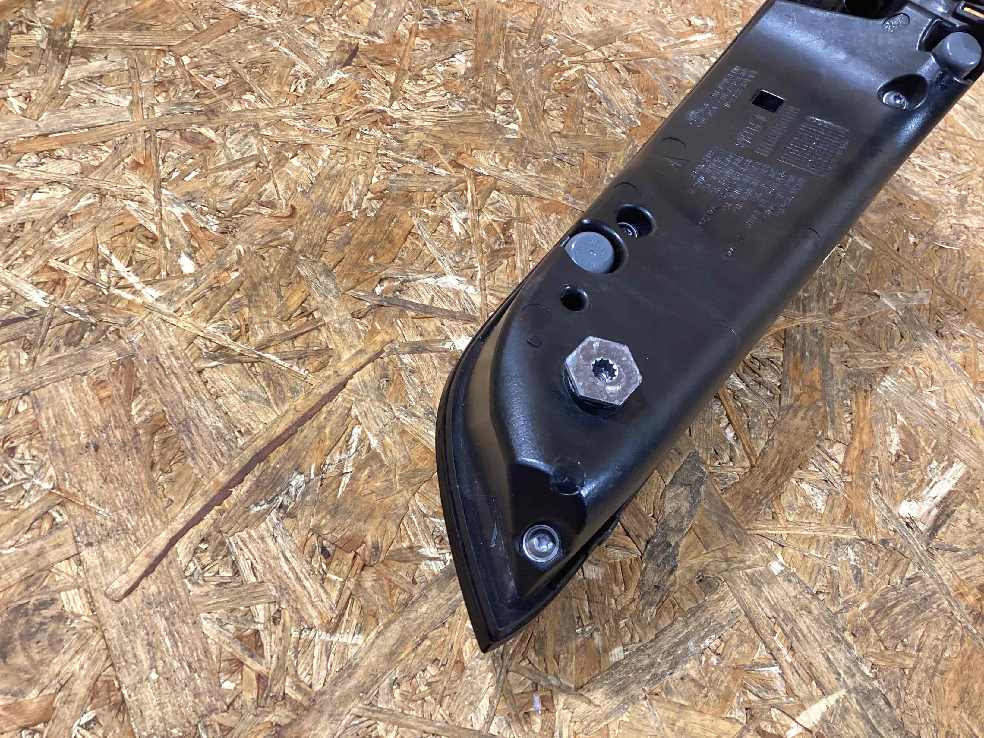 Фонарь задний левый Porsche Cayenne 140126-103