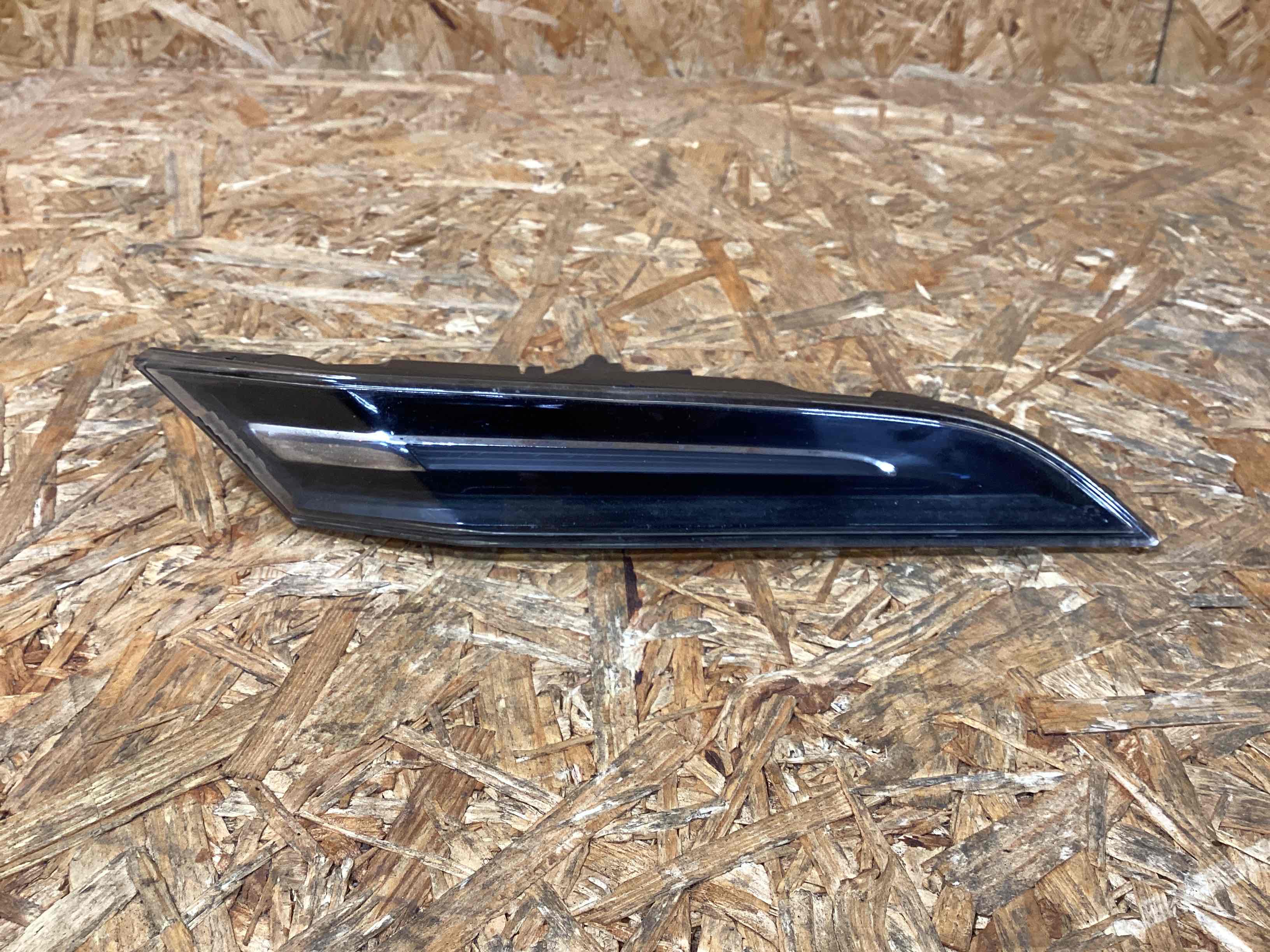 Фонарь (указатель/повторитель поворота, поворотник) Porsche 911 140126-149