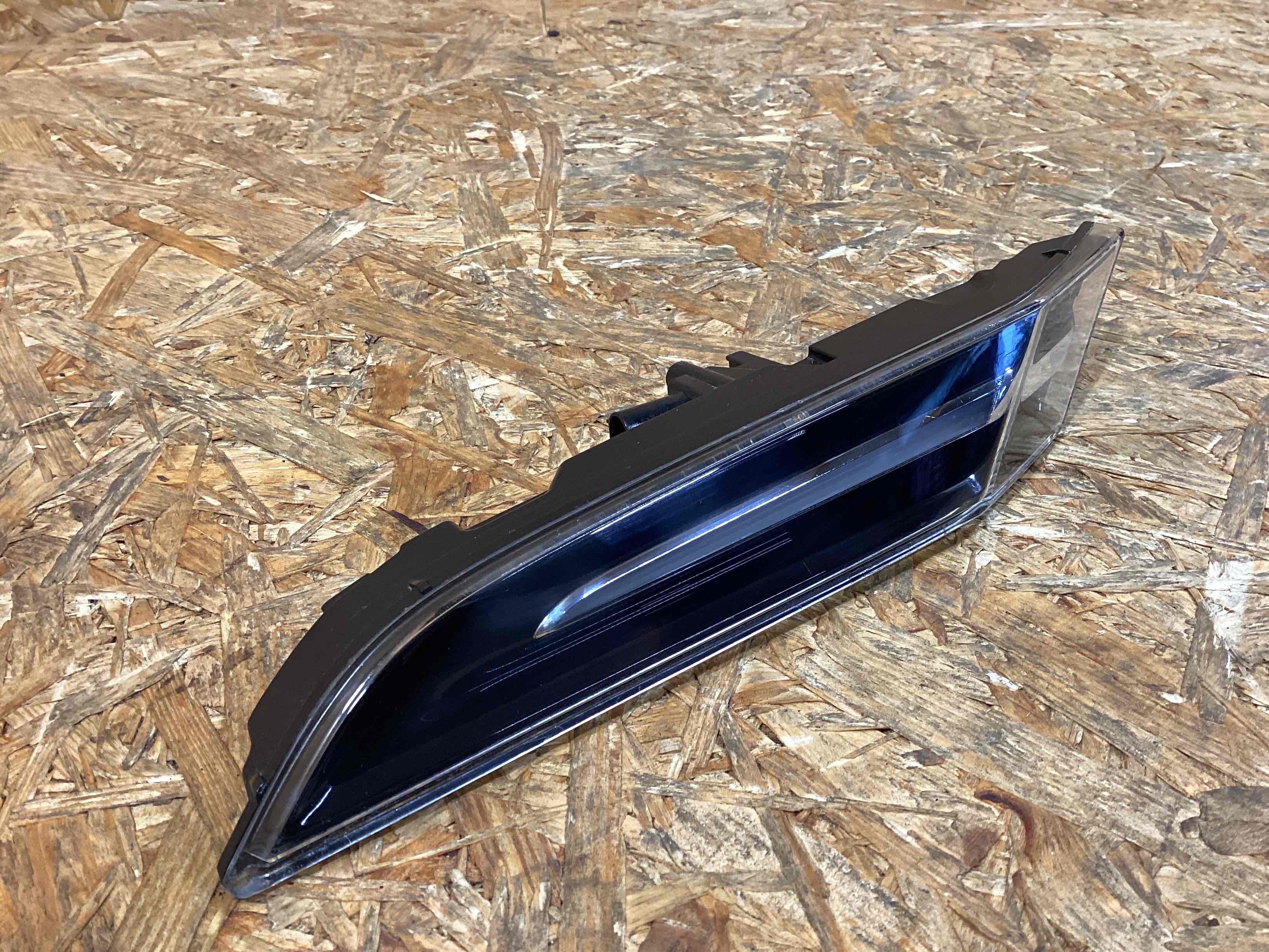 Фонарь (указатель/повторитель поворота, поворотник) Porsche 911 140126-150