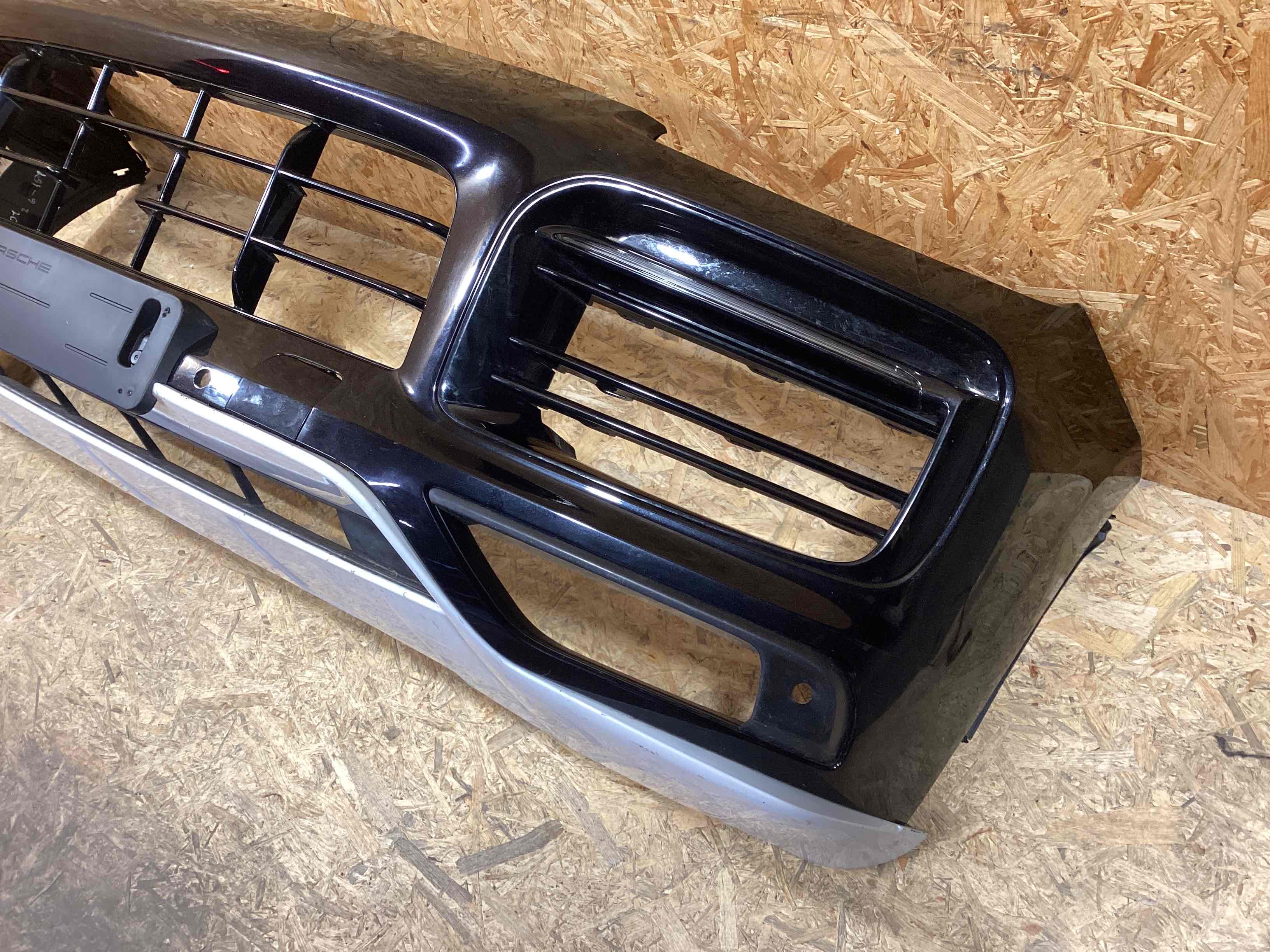 Бампер передний Porsche Cayenne 140126-151